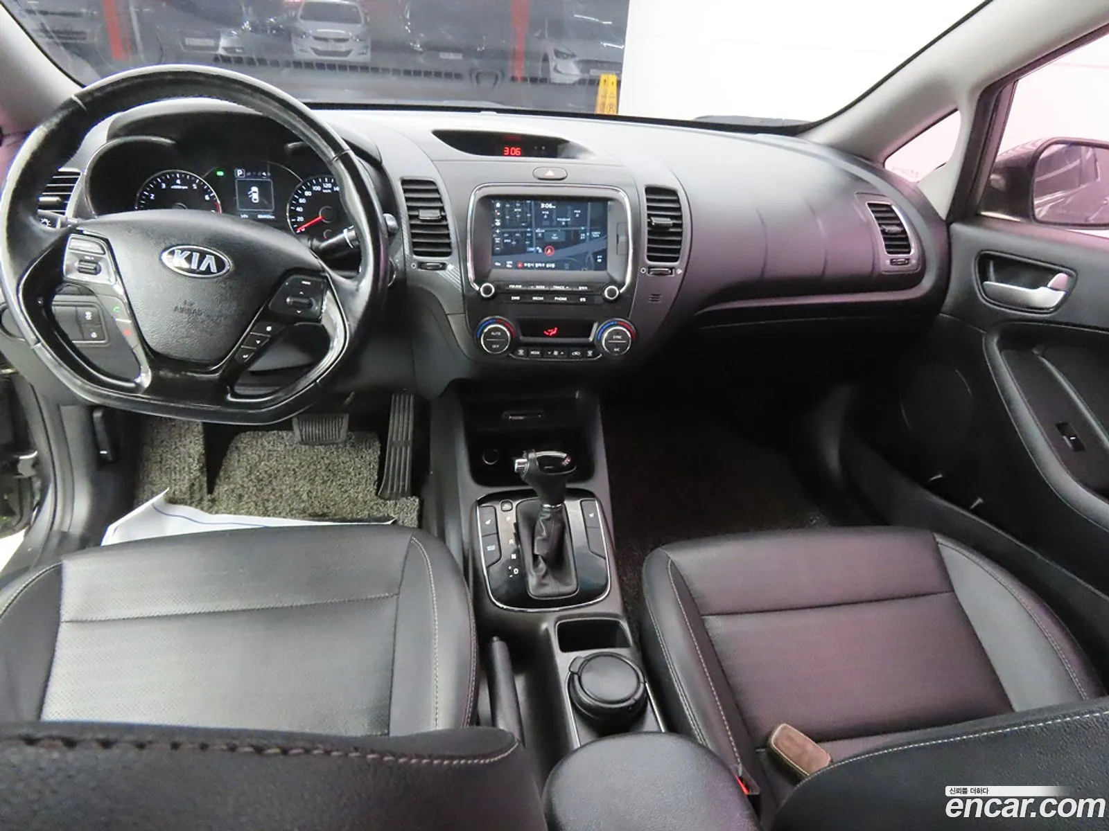 Kia K3 2016 — 7