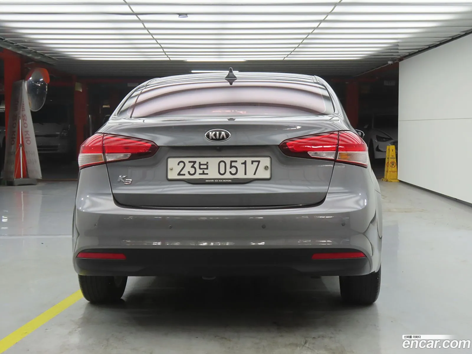 Kia K3 2016 — 13