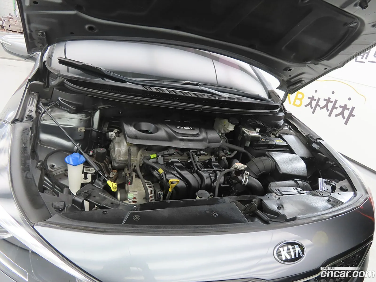 Kia K3 2016 — 11