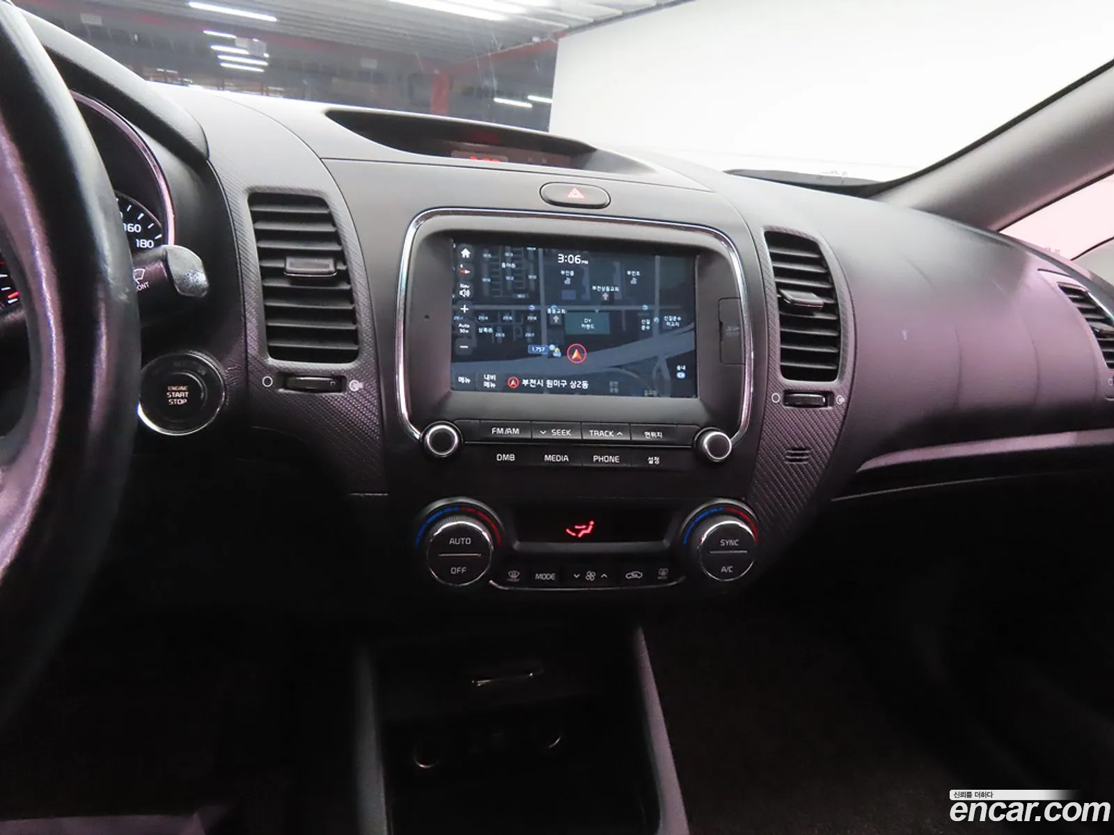 Kia K3 2016 — 2