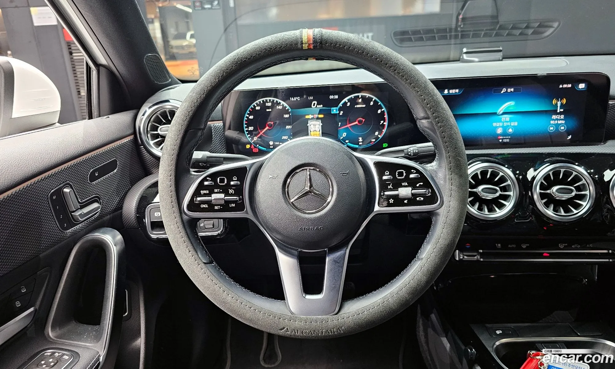 Mercedes-Benz A-Class W177 2021 — 19