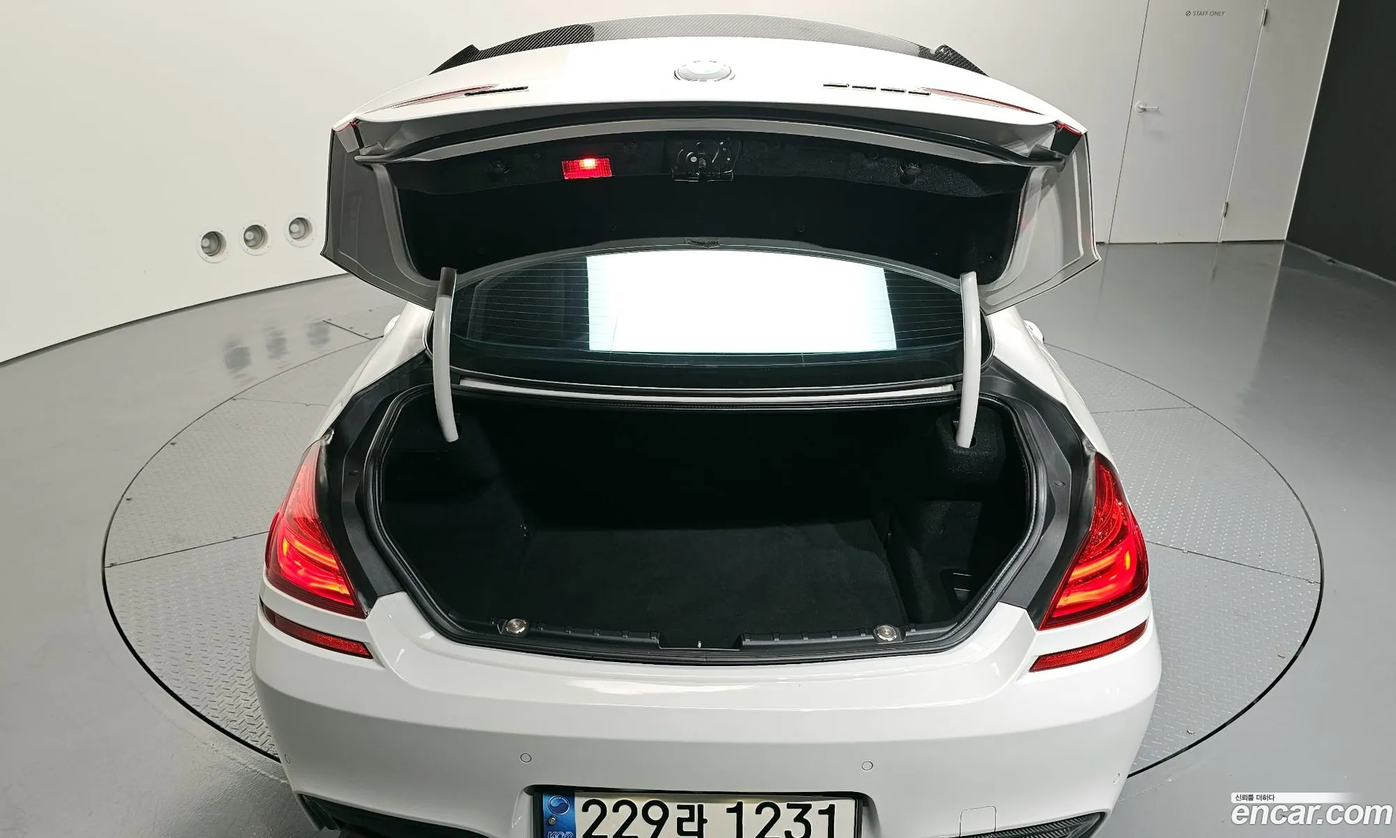 BMW 6 Series 2014 WBA6A8105ED368952 — 7