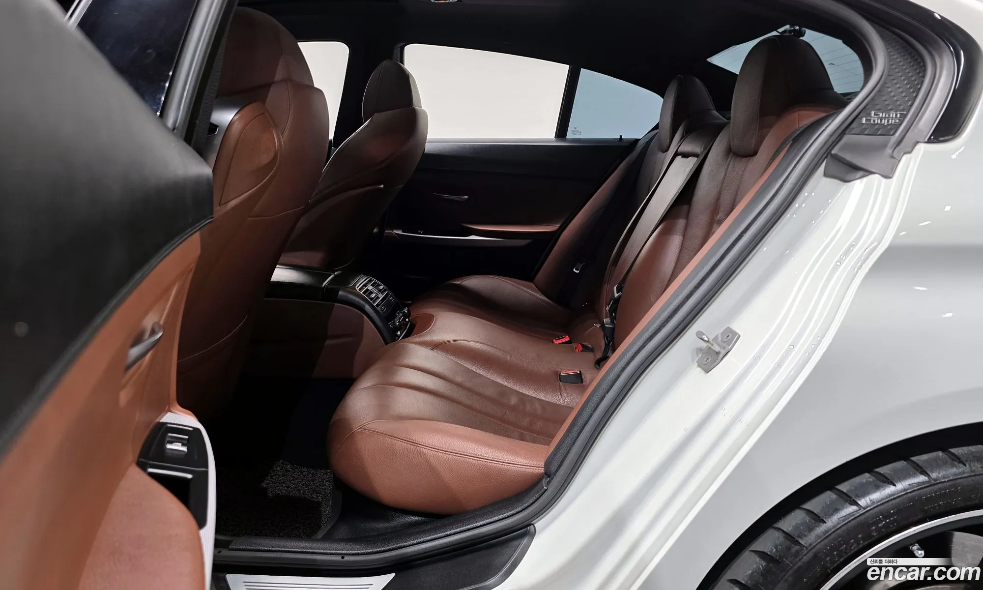 BMW 6 Series 2014 WBA6A8105ED368952 — 9