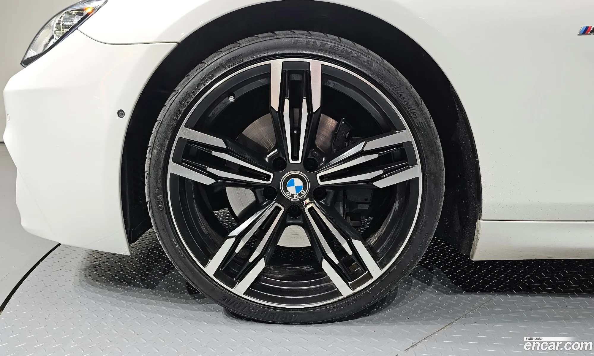 BMW 6 Series 2014 WBA6A8105ED368952 — 8