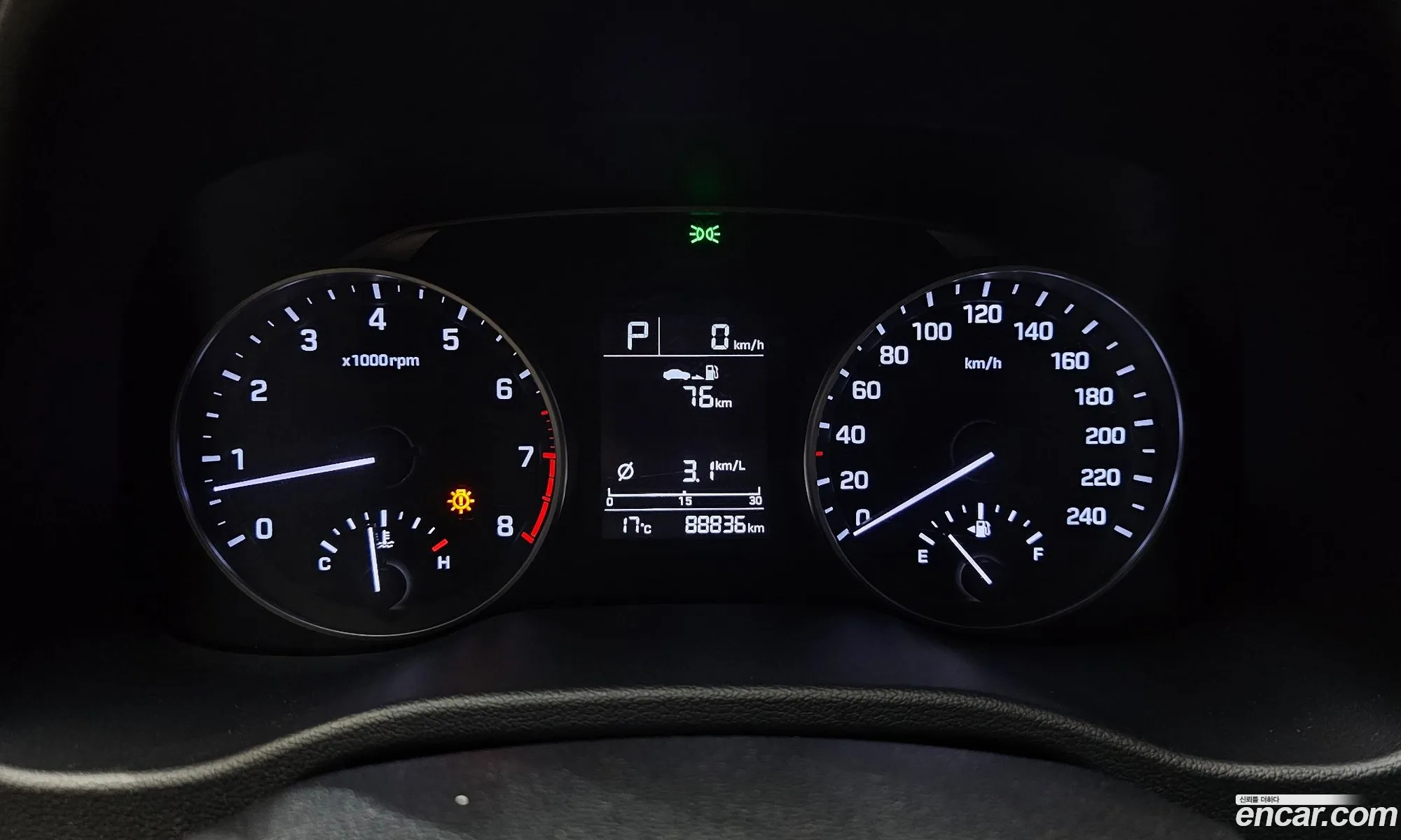 Hyundai Elantra AD 2016 — 17