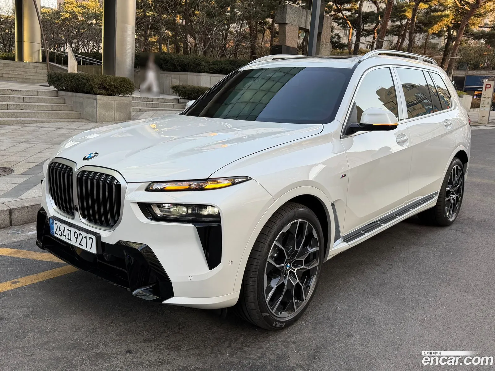BMW X7 2026 — 19