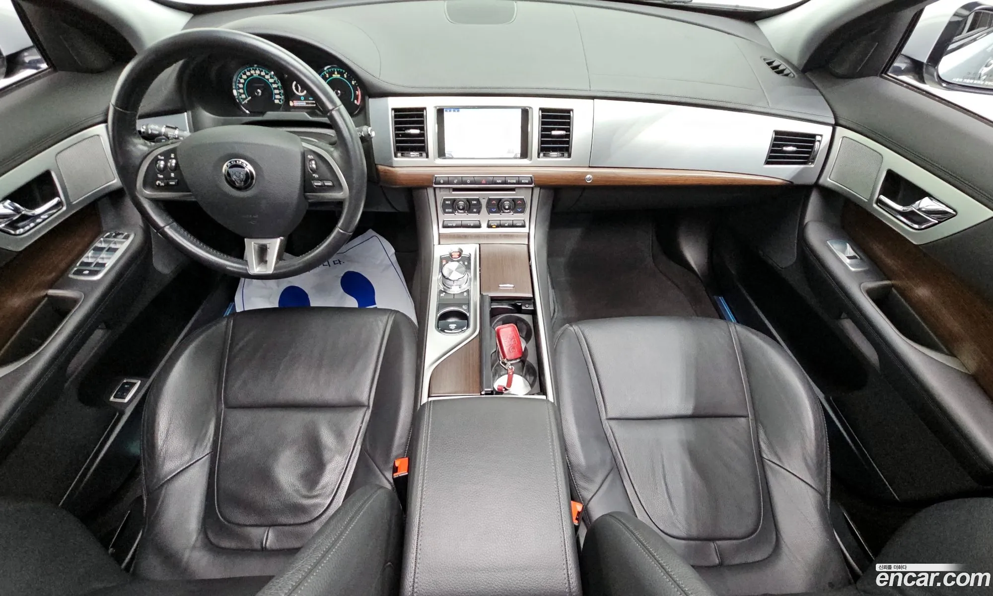 Jaguar XF 2015 SAJAA05S1FPU67957 — 8