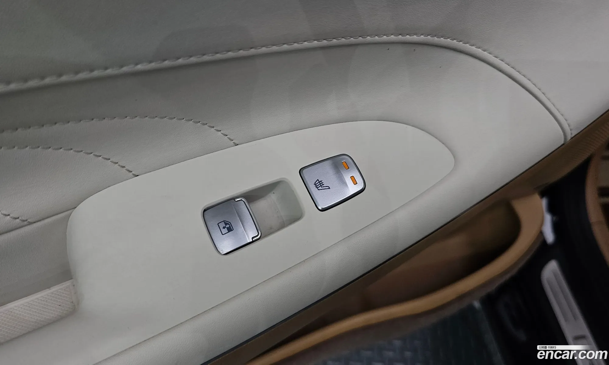 Hyundai Grandeur IG Hybrid 2020 — 14