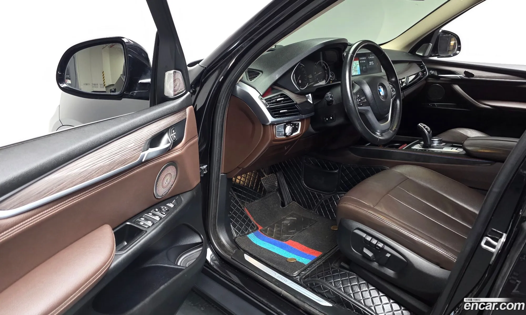 BMW X5 2017 WBAKS4101J0W62872 — 17