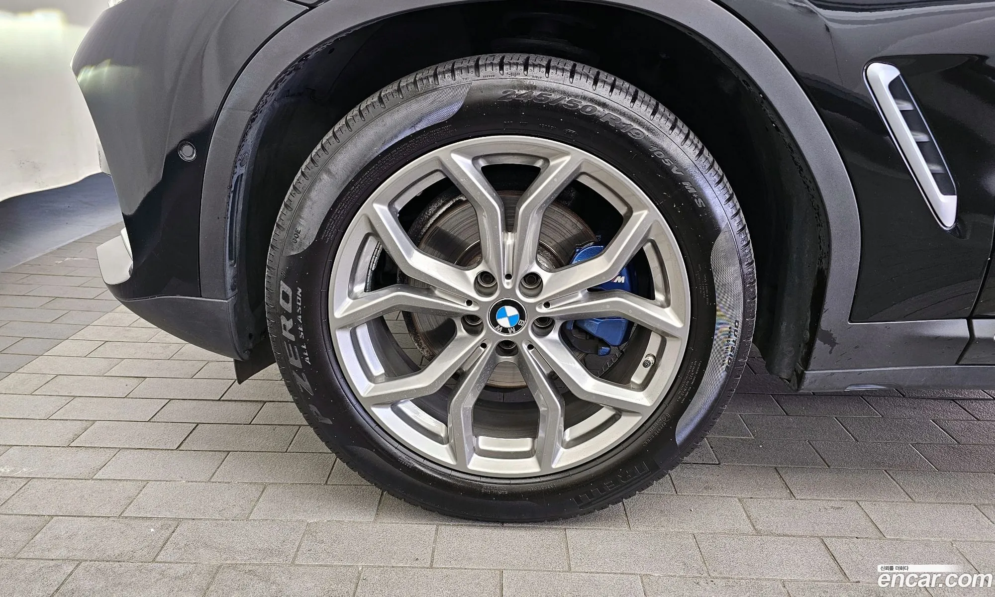 BMW X4 2021 WBAVJ9107M9E93280 — 3
