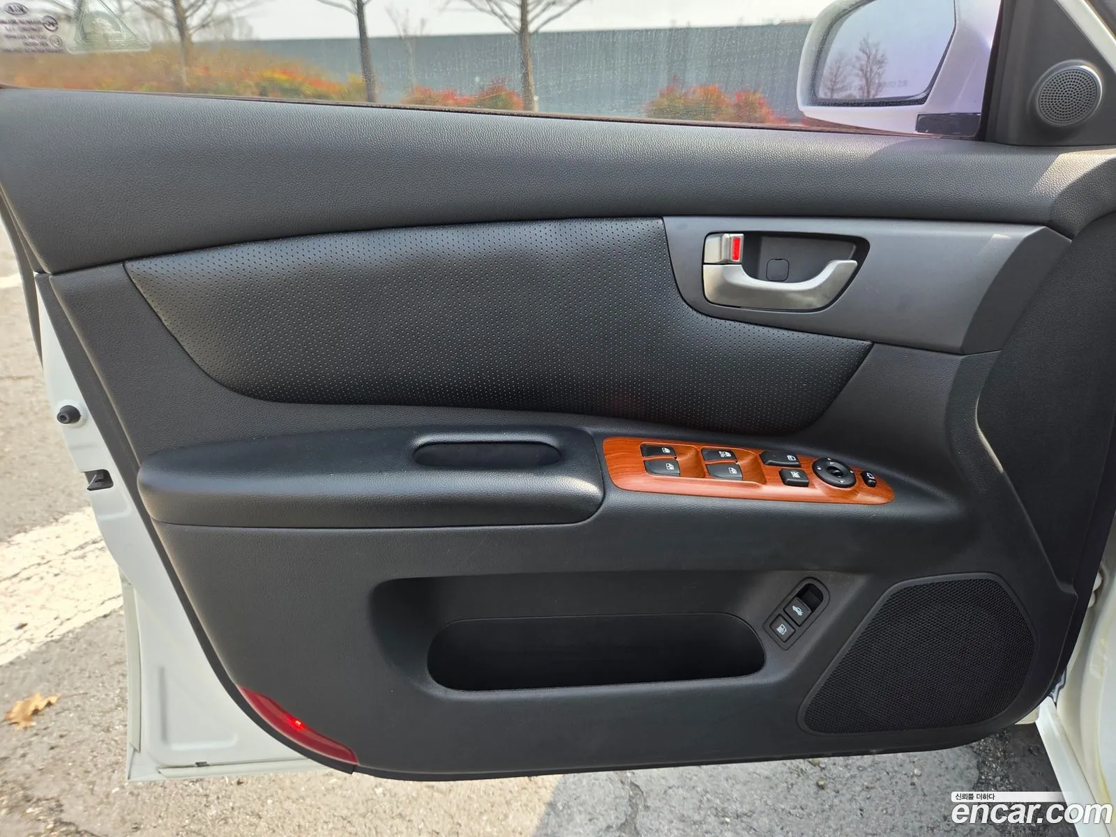 Kia Lotze 2007 — 11