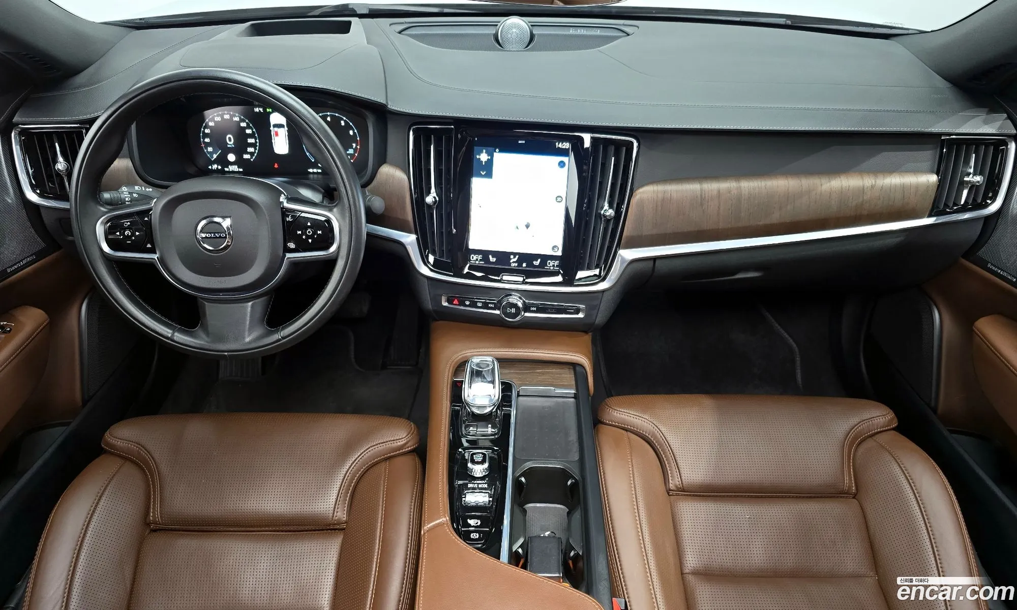 Volvo S90 2021 — 10
