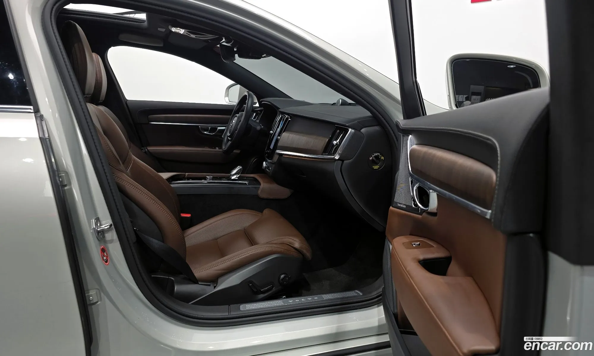 Volvo S90 2021 — 11