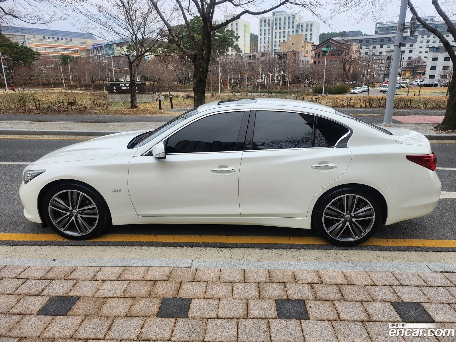 Infiniti Q50 2016 — 6