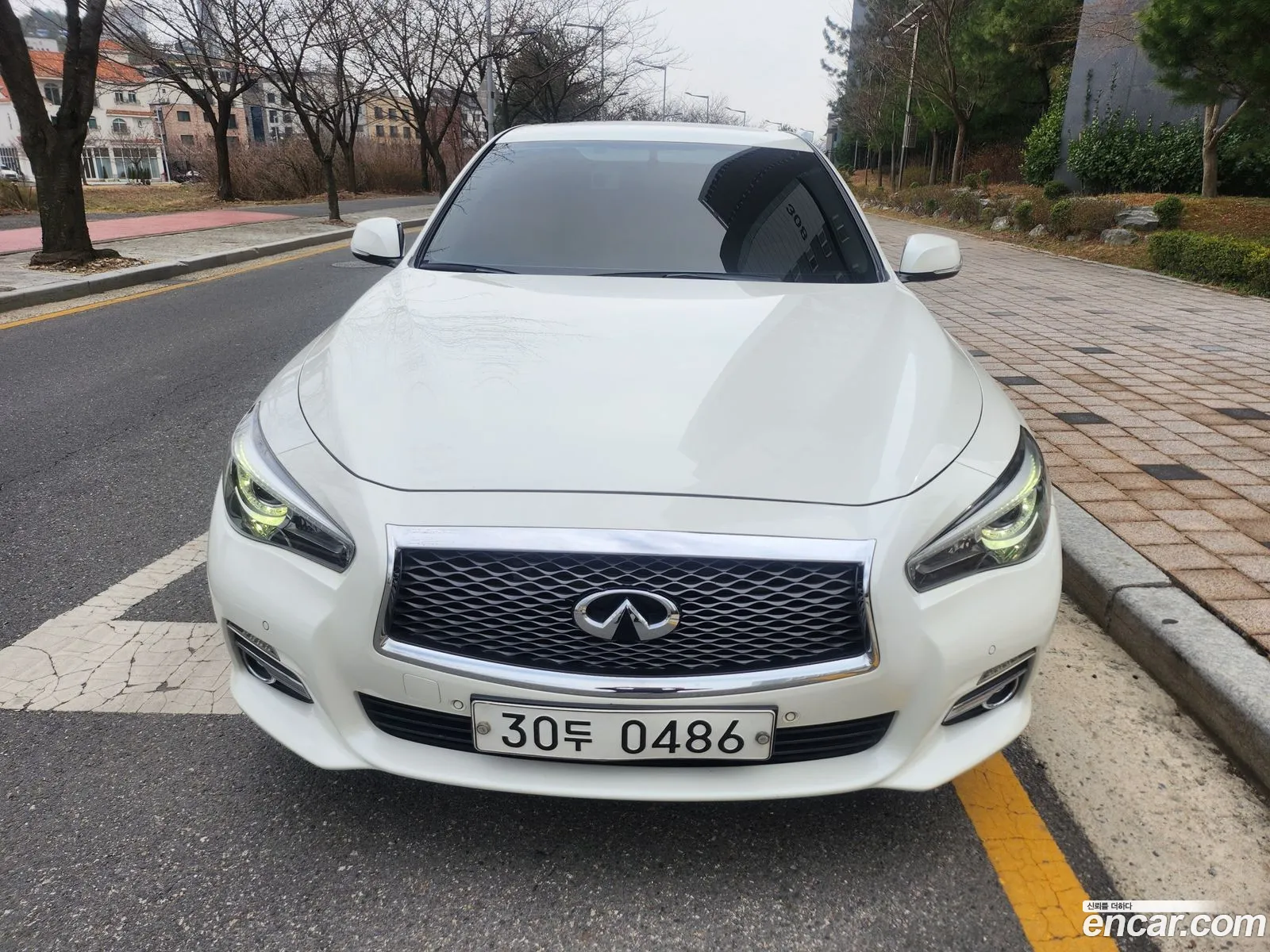 Infiniti Q50 2016 — 11