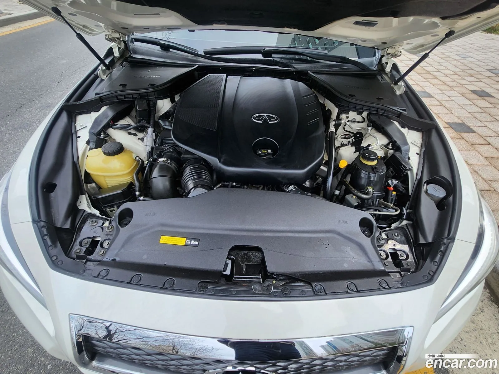 Infiniti Q50 2016 — 15