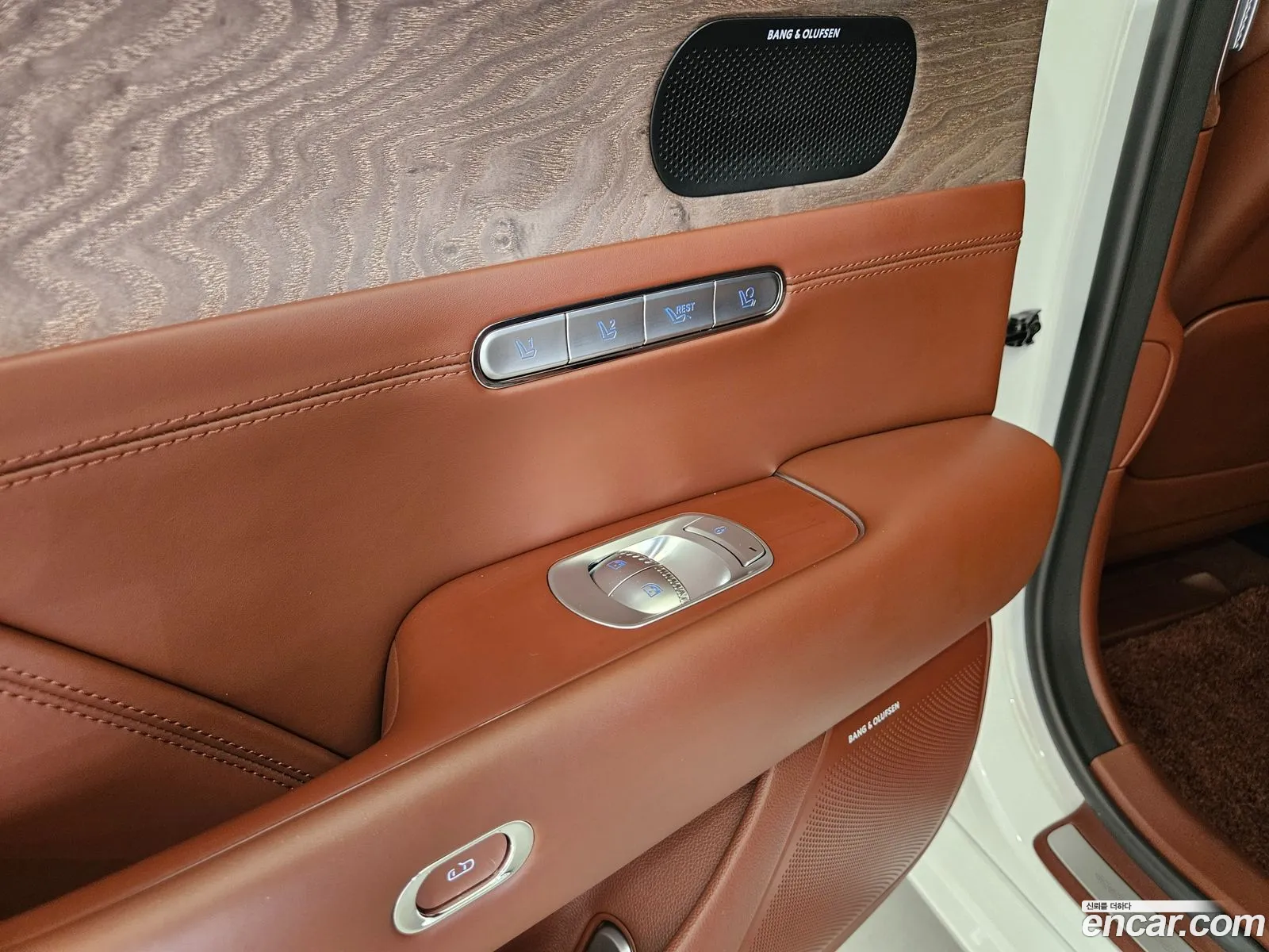 Genesis G90 2022 — 6