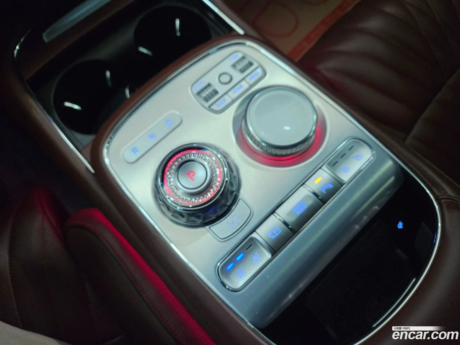 Genesis G90 2022 — 10