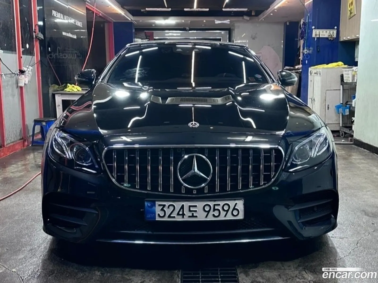 Mercedes-Benz E-Class W213 2018 — 15