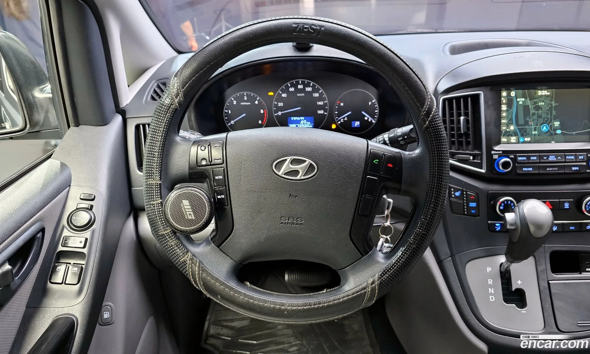 Hyundai Grand Starex 2016 — 16