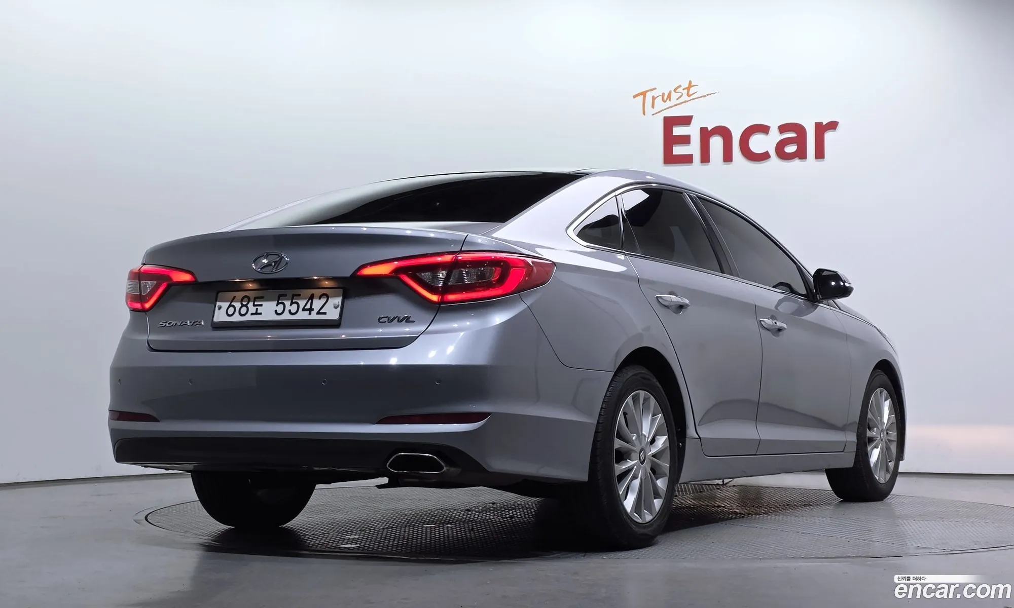 Hyundai LF Sonata 2014 — 9