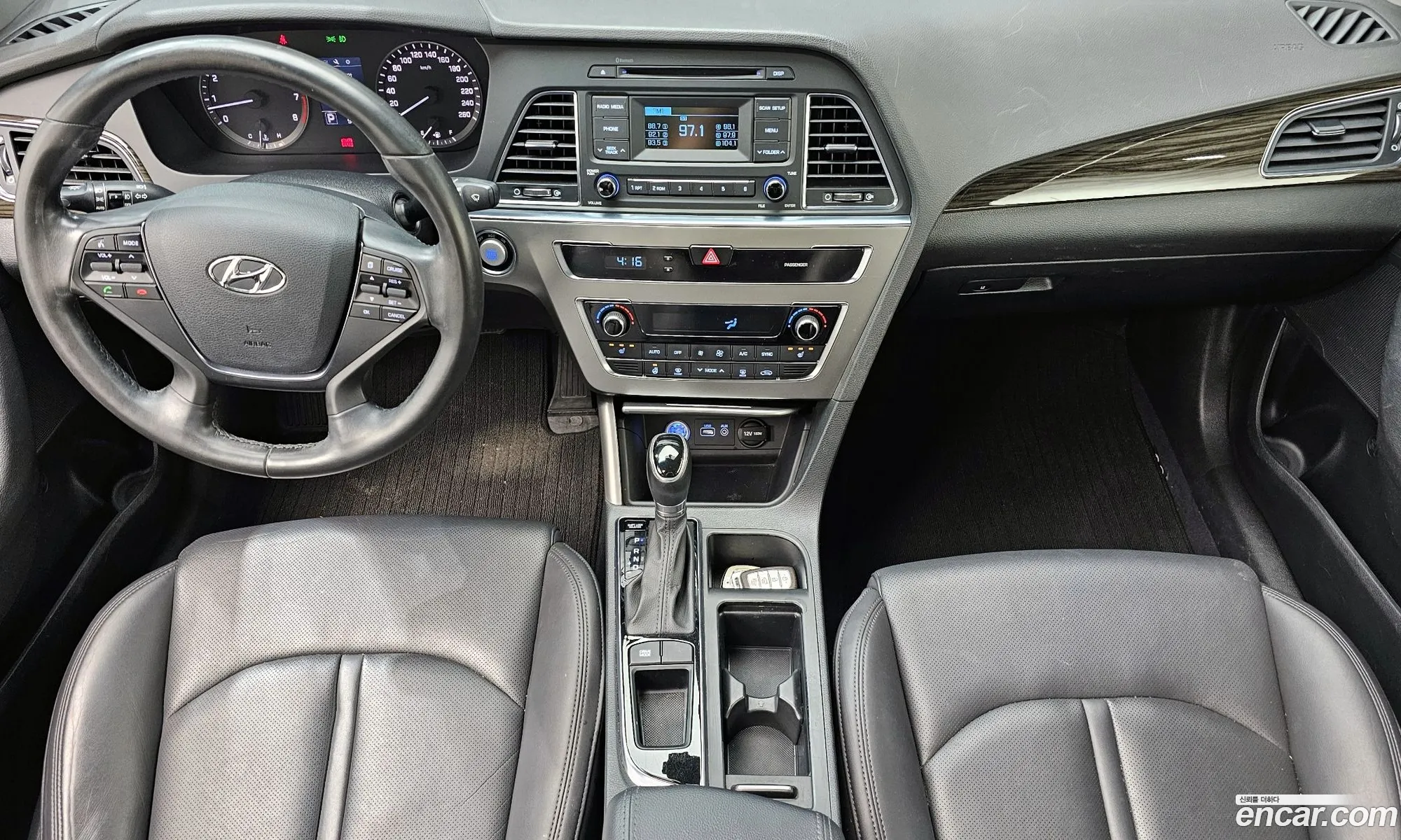 Hyundai LF Sonata 2014 — 5