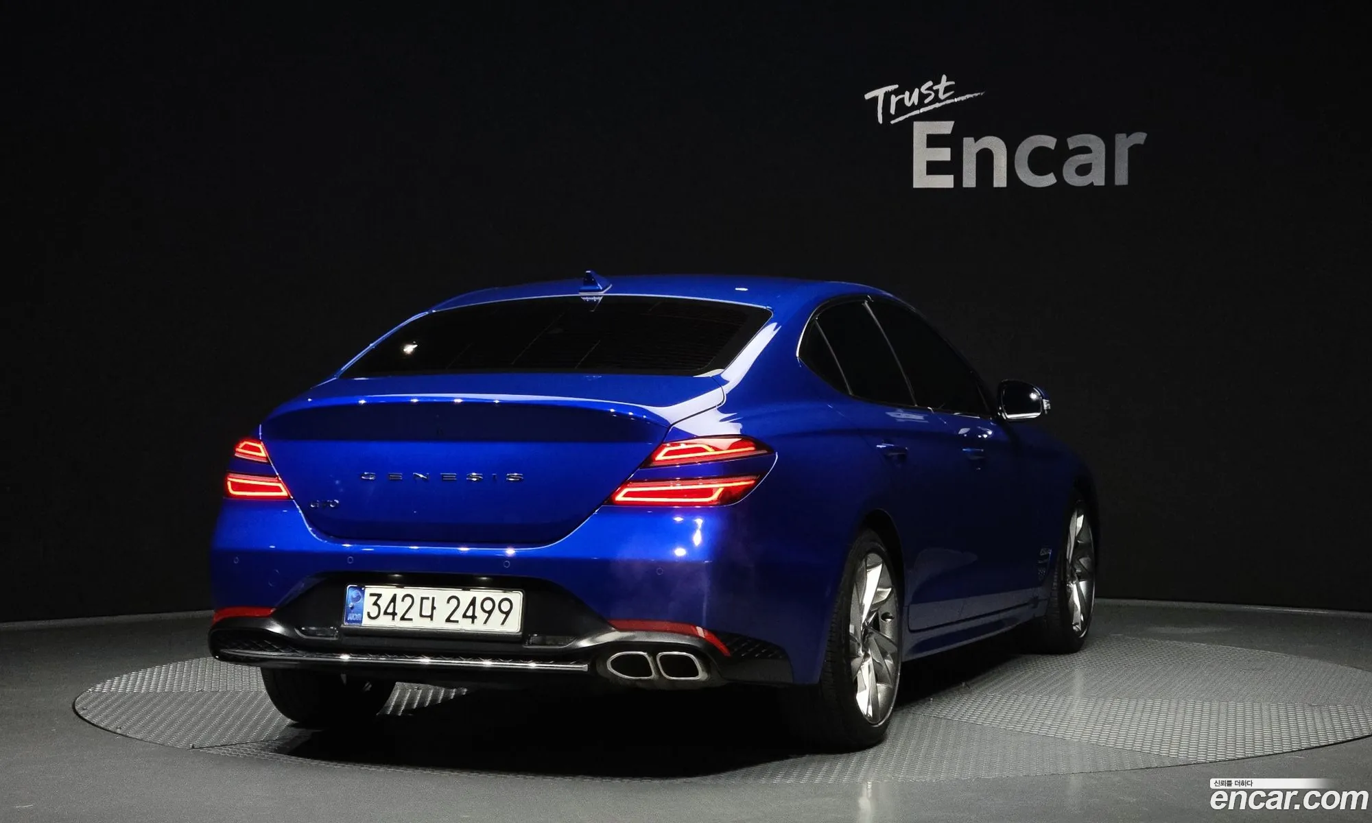 Genesis G70 2020 — 13