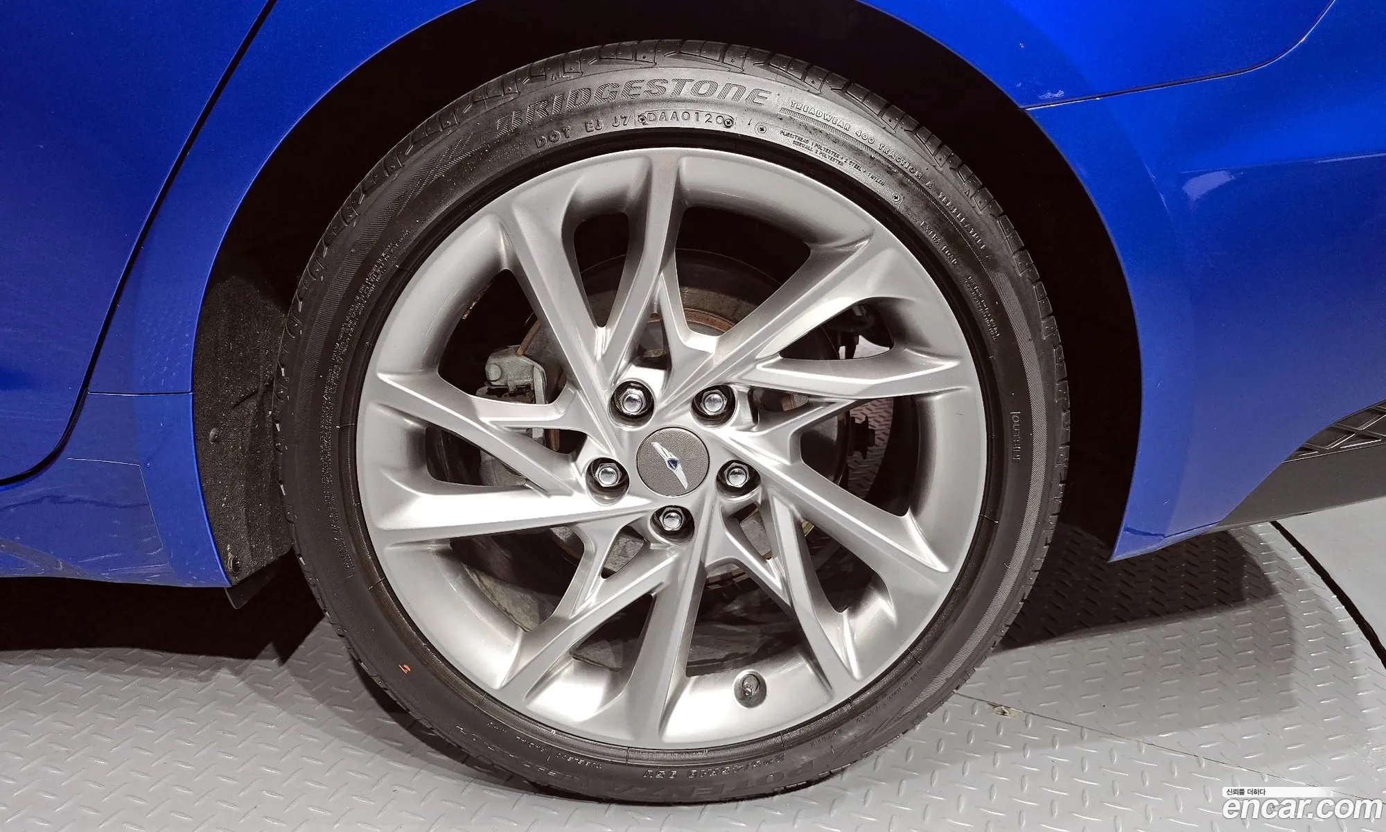 Genesis G70 2020 — 18