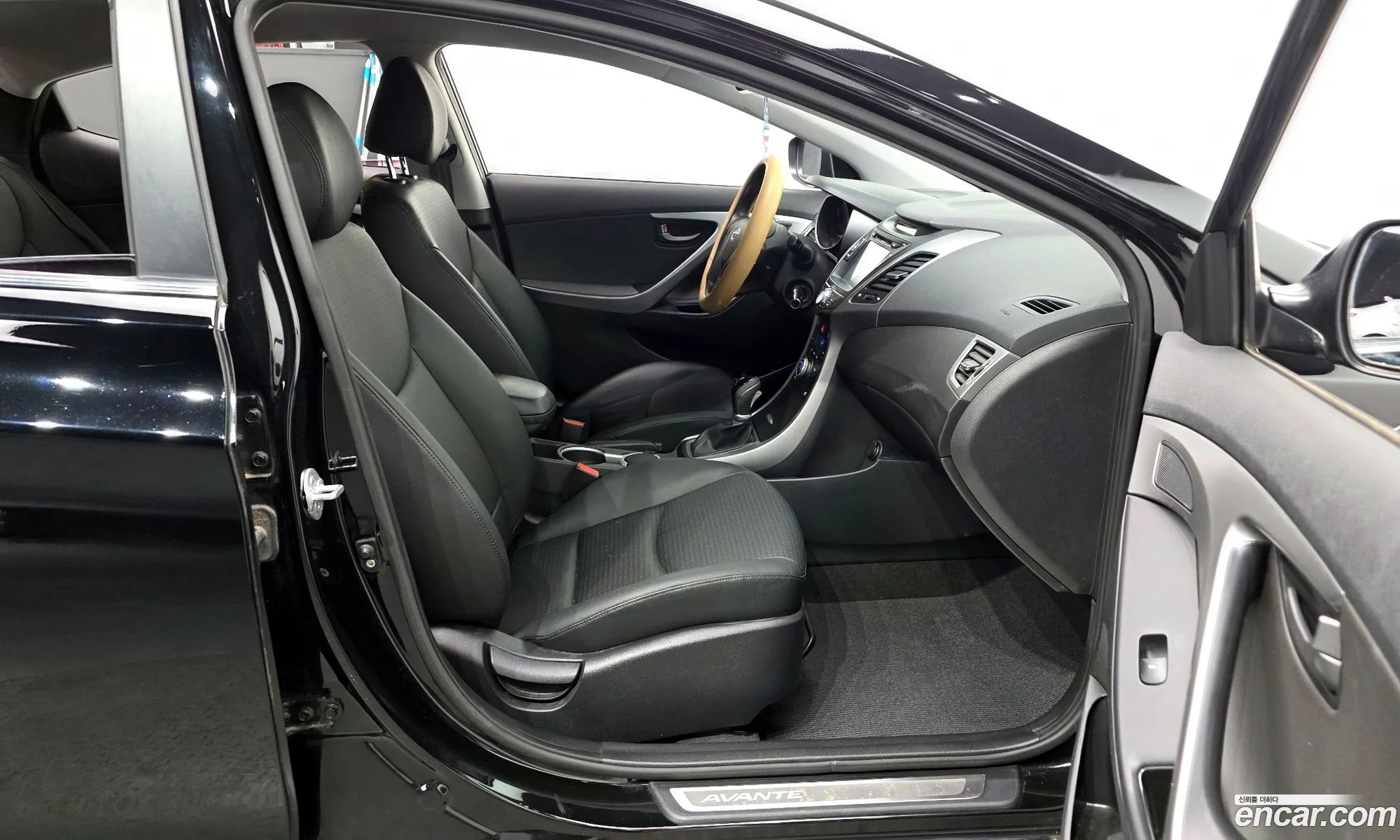 Hyundai Elantra 2014 — 19