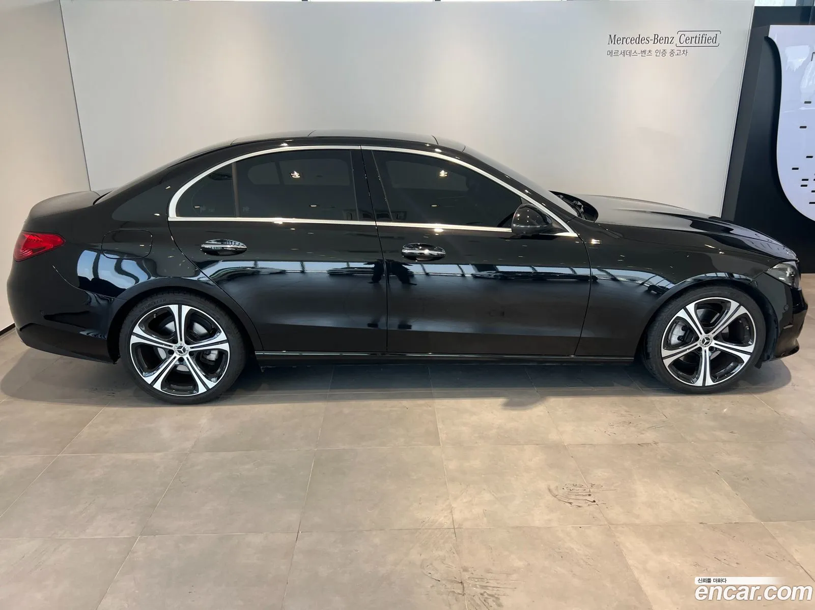Mercedes-Benz C-Class W206 2024 — 3