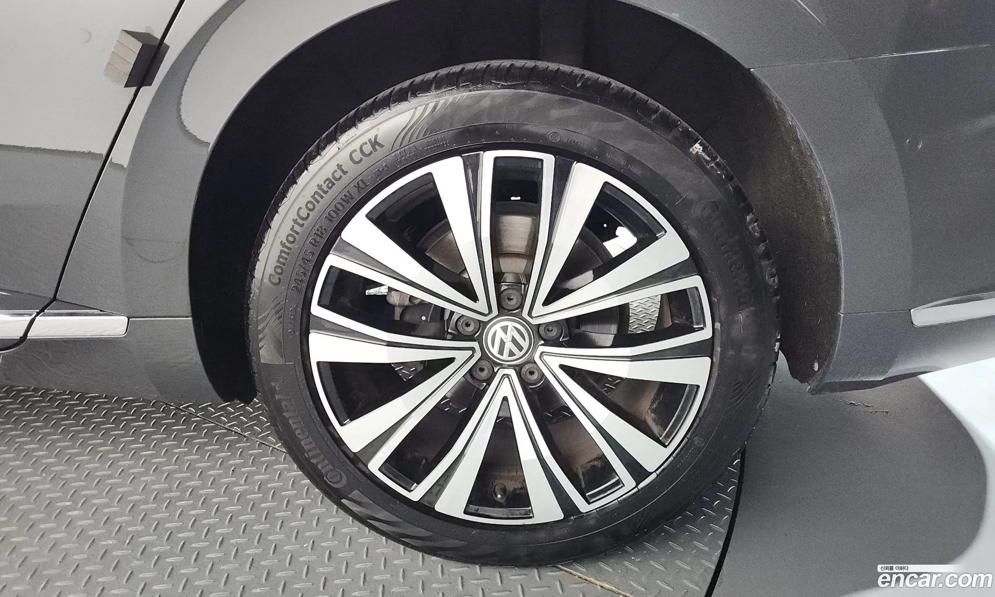Volkswagen Arteon 2019 — 18