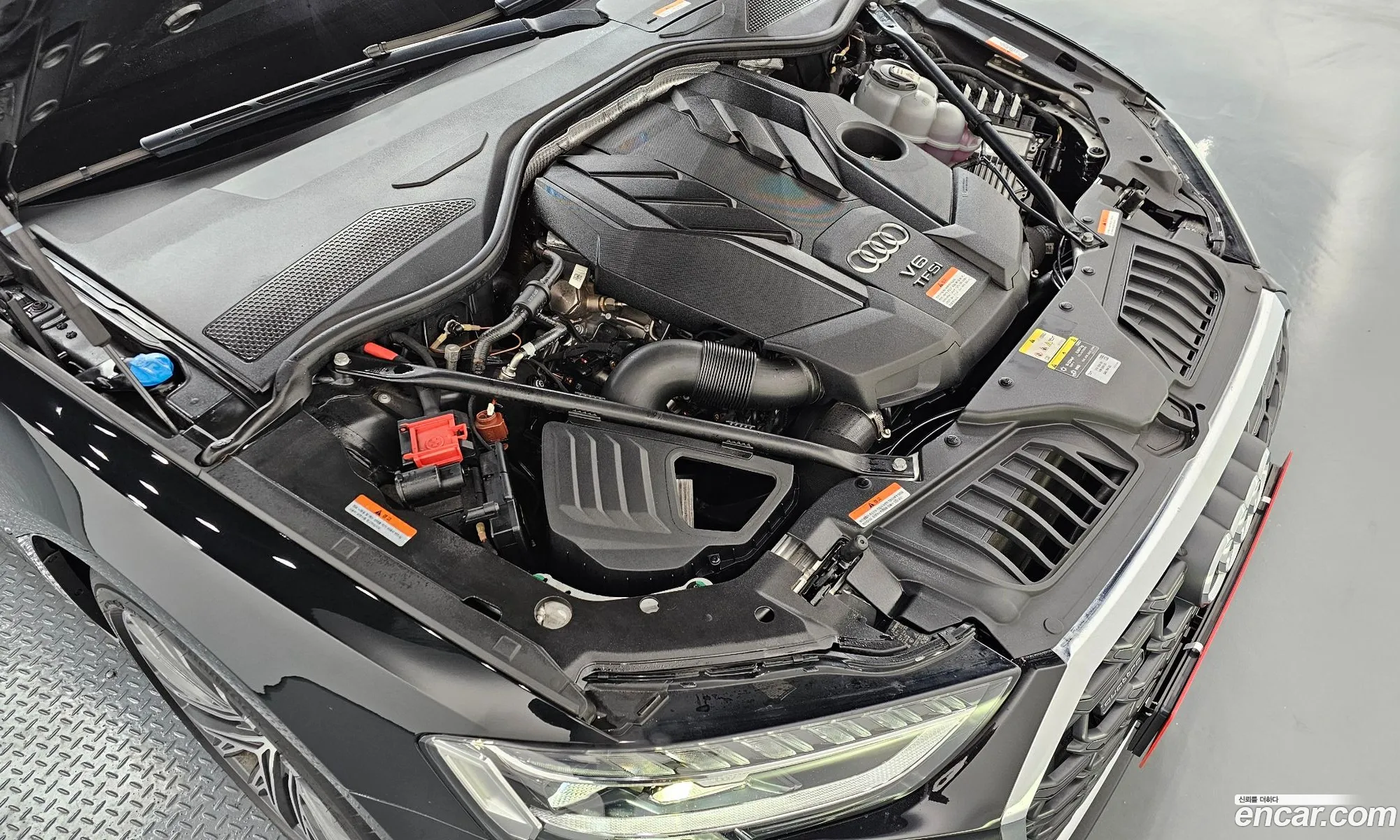 Audi A8 2023 — 3