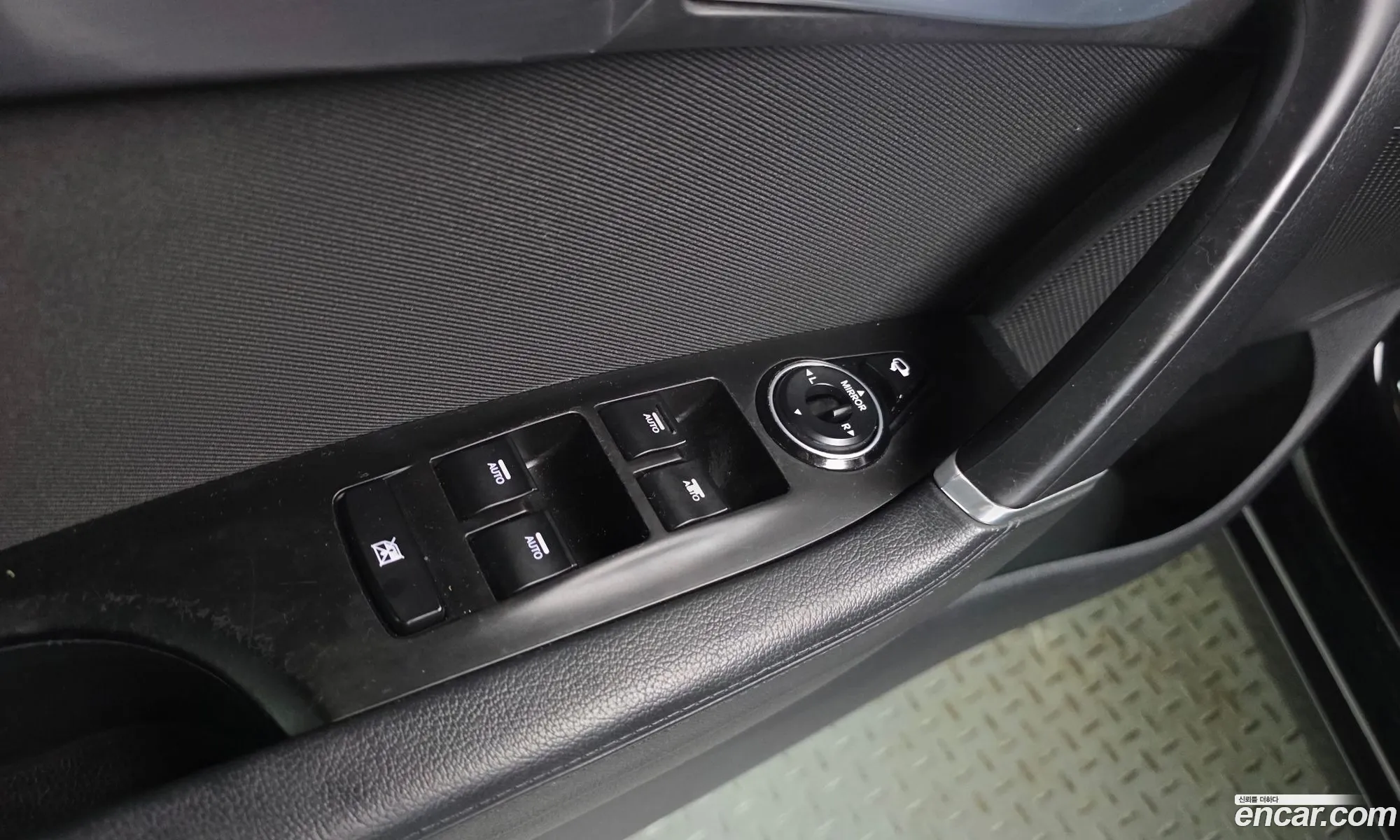 Hyundai i40 2016 — 17