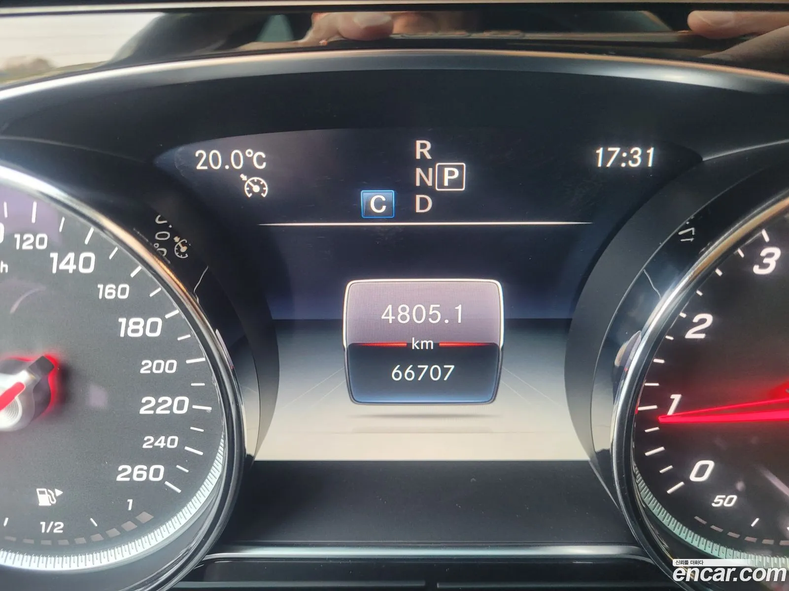 Mercedes-Benz E-Class W213 2020 — 3