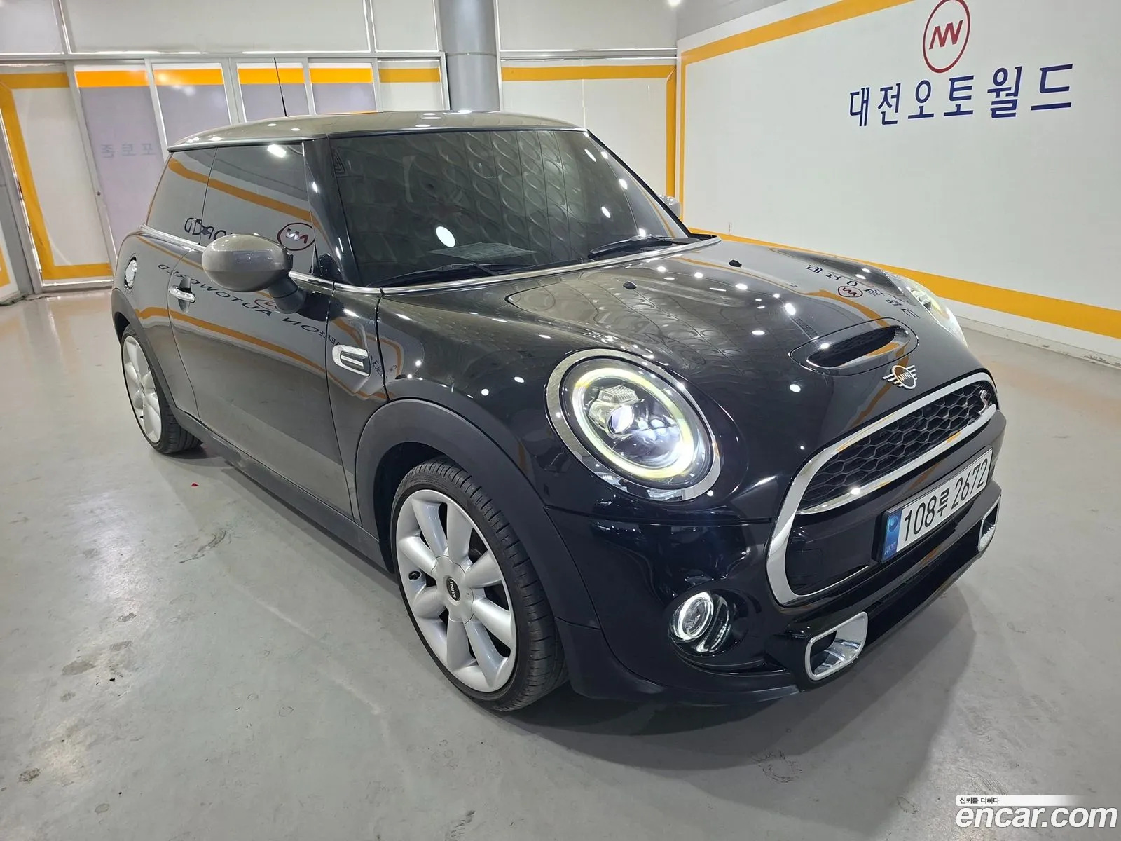 Mini Cooper S 2020 — 10