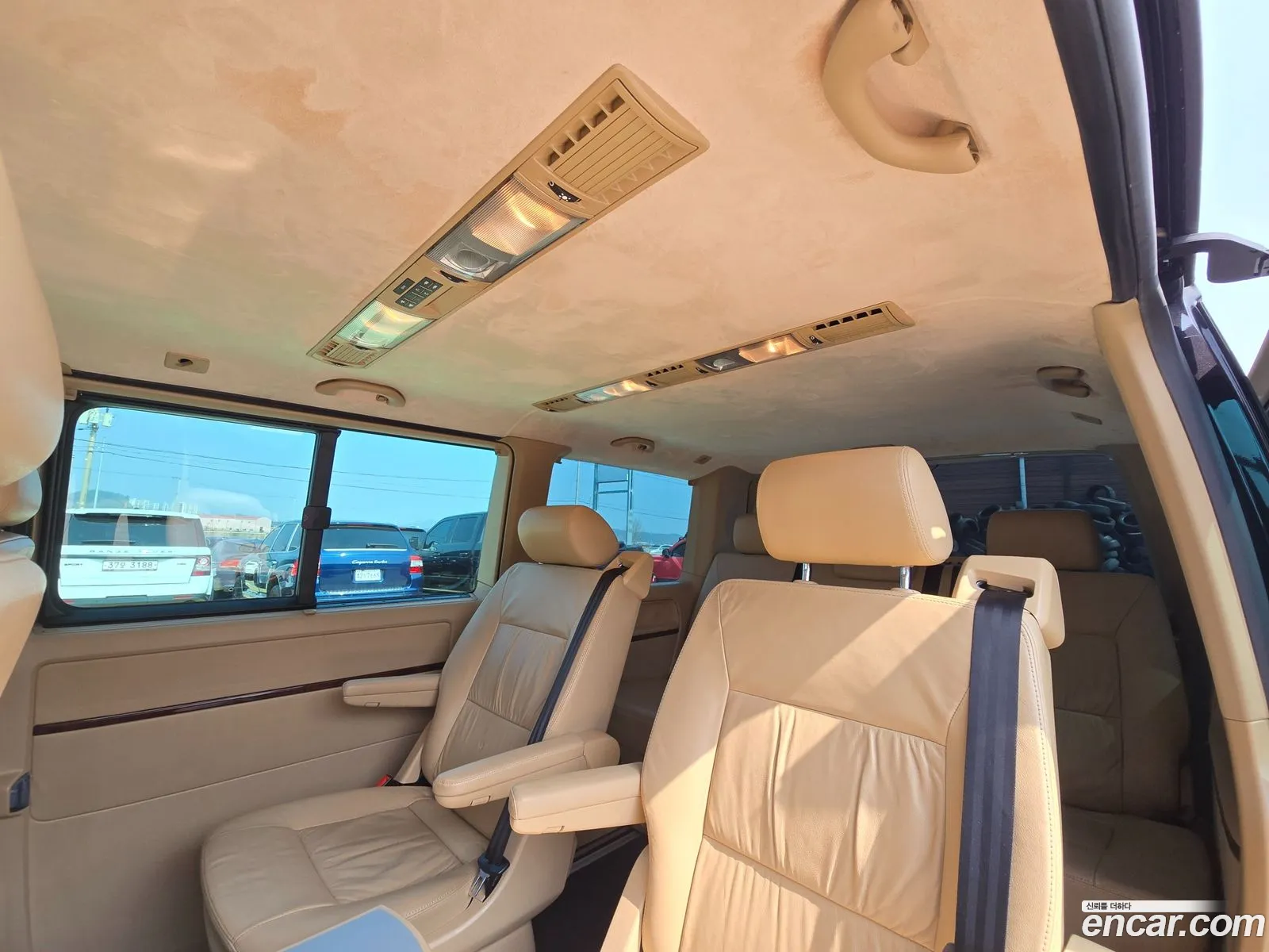 Volkswagen Multivan 2008 — 11
