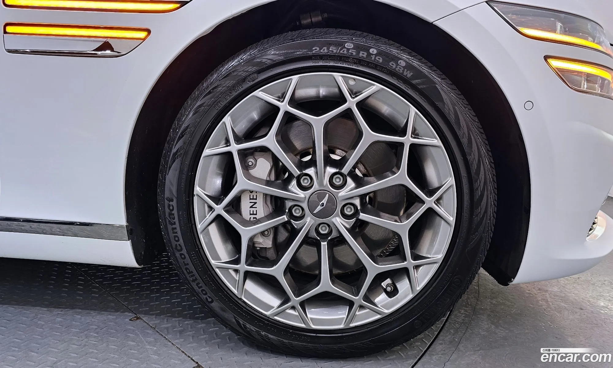 Genesis G80 2022 — 19
