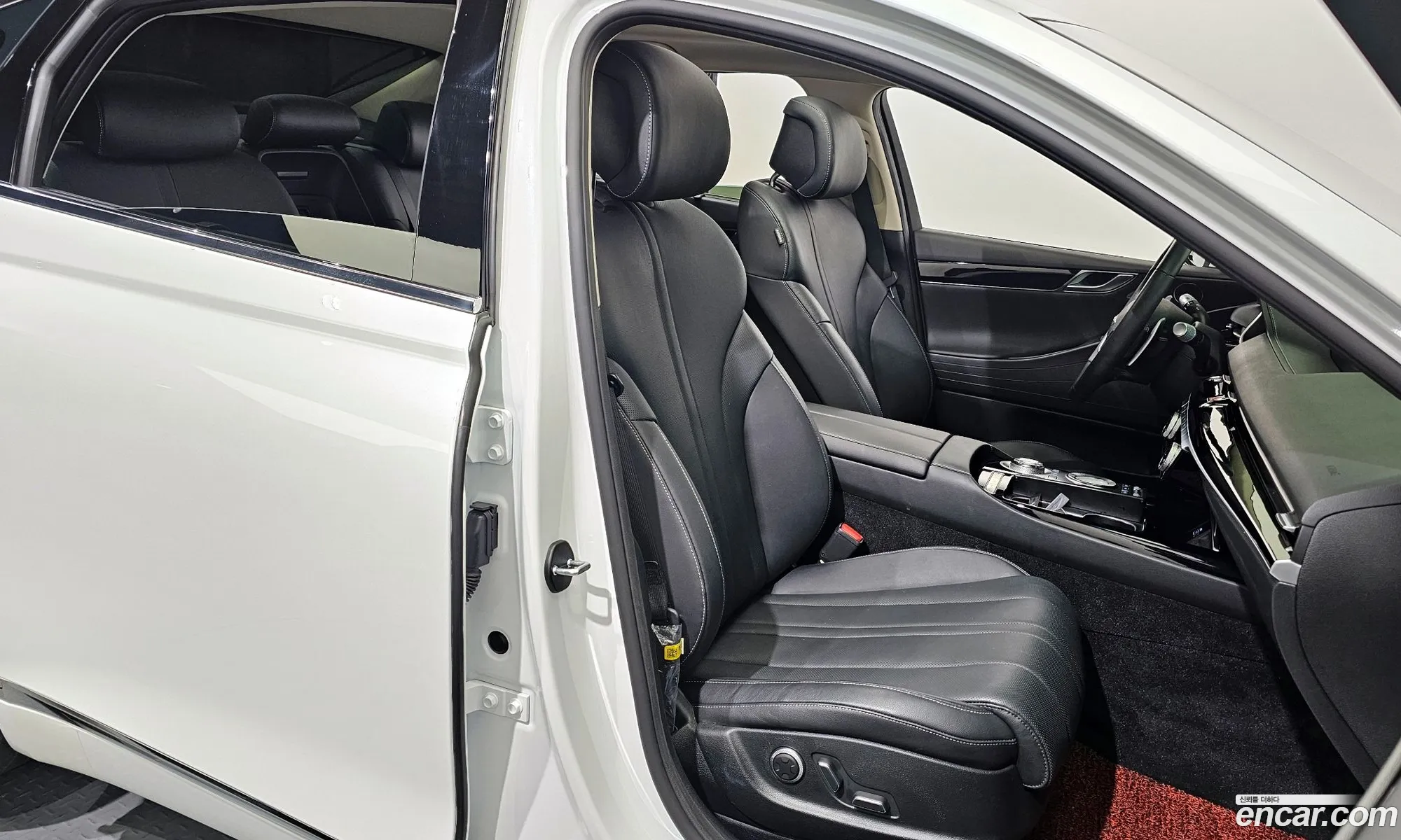 Genesis G80 2022 — 14