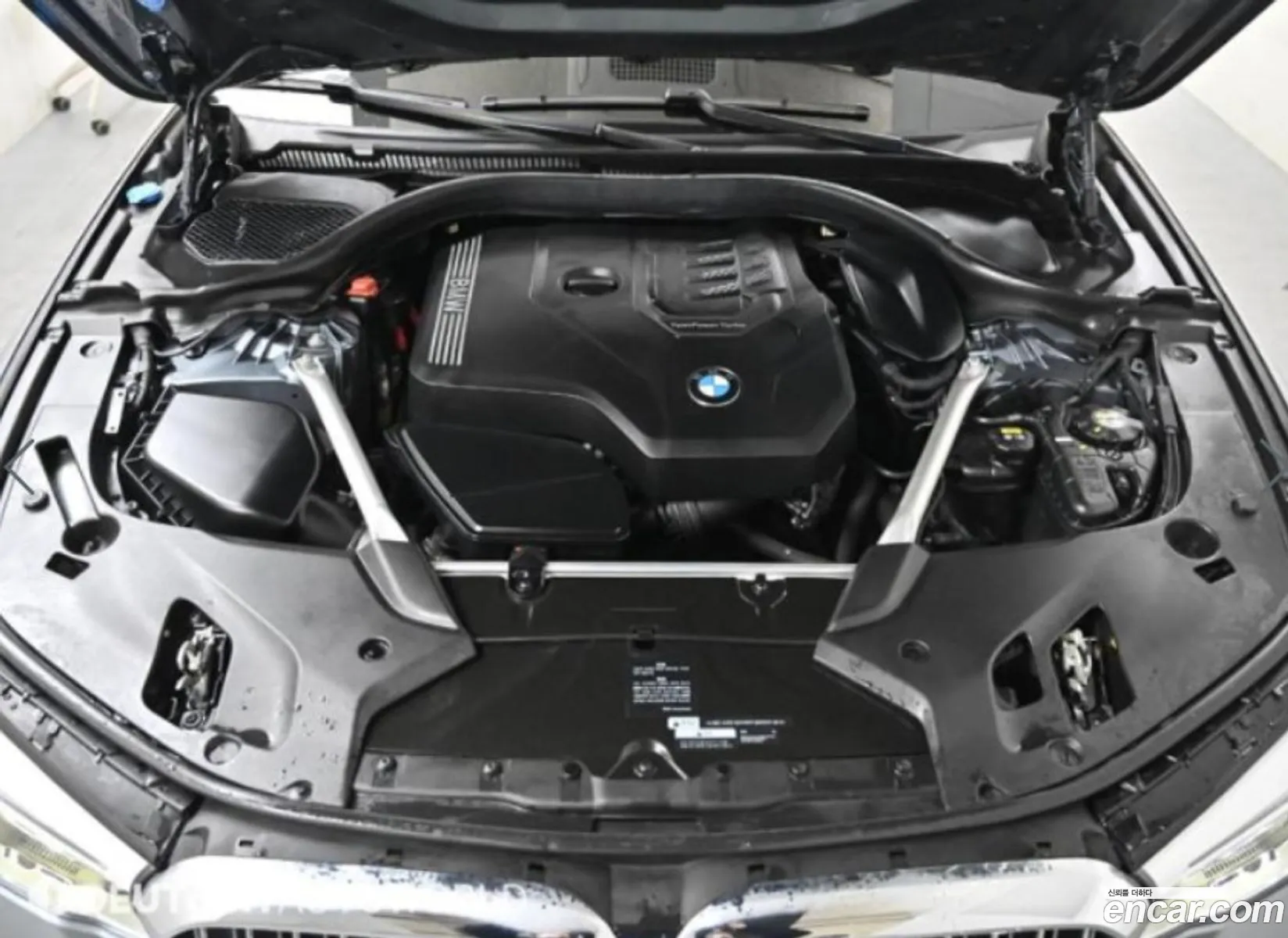 BMW 5 Series 2019 — 9