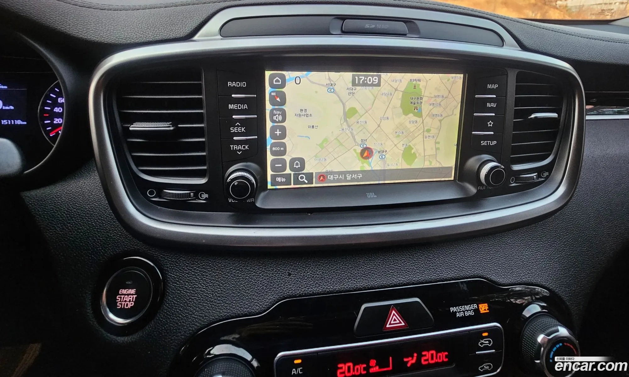 Kia Sorento 2017 — 8