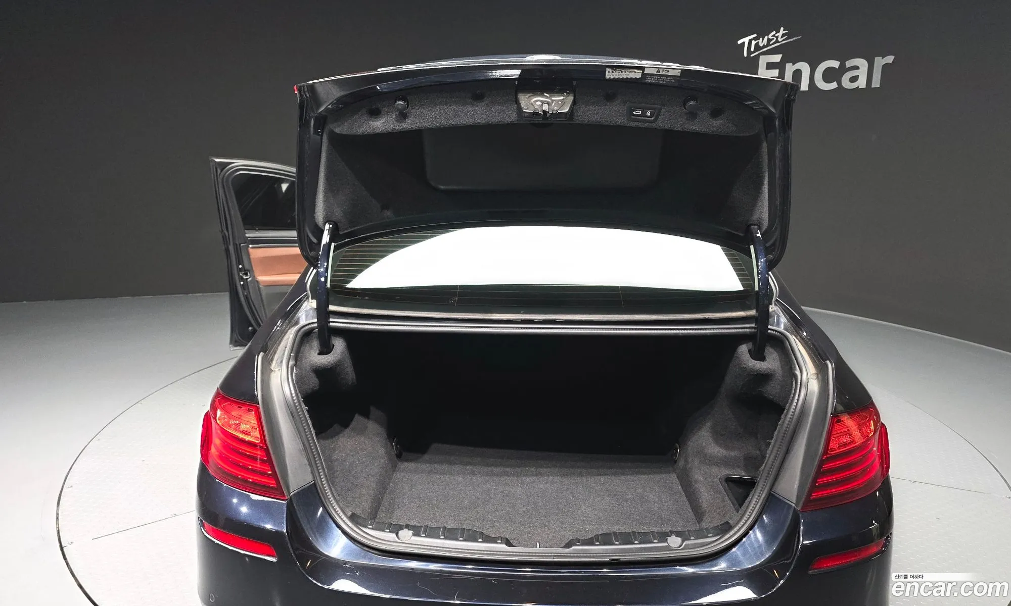 BMW 5 Series 2016 WBA5E5109GG203700 — 15