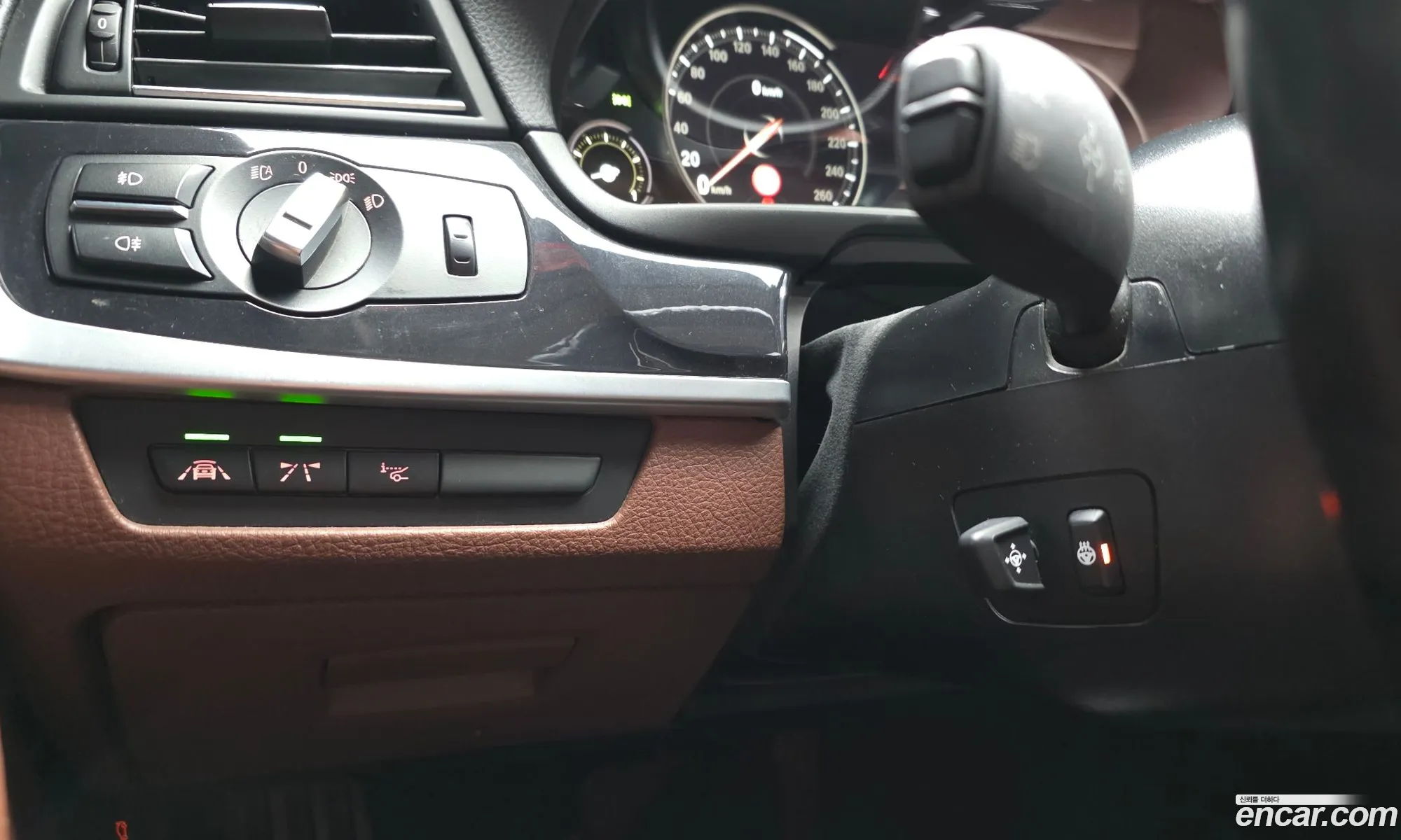 BMW 5 Series 2016 WBA5E5109GG203700 — 9