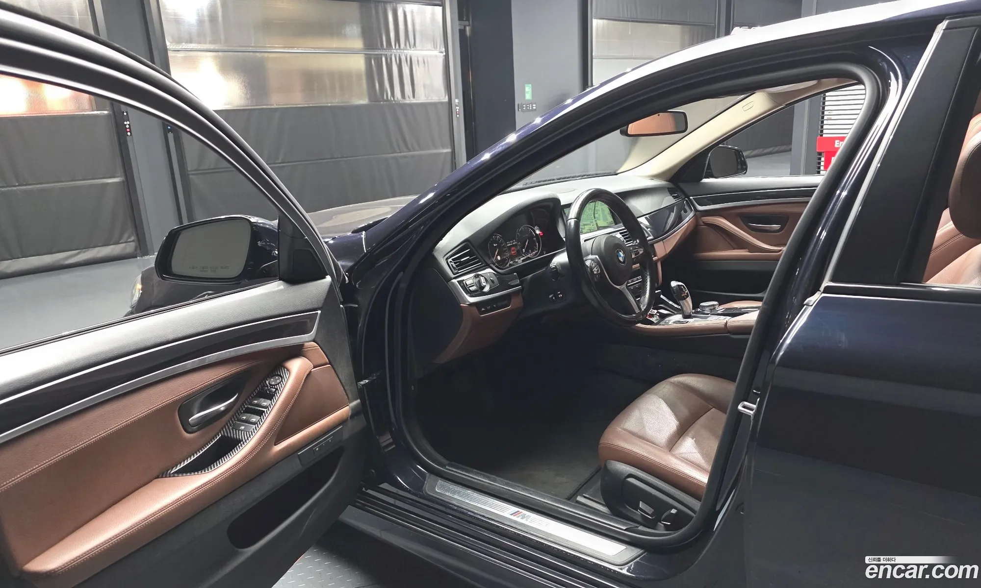 BMW 5 Series 2016 WBA5E5109GG203700 — 8