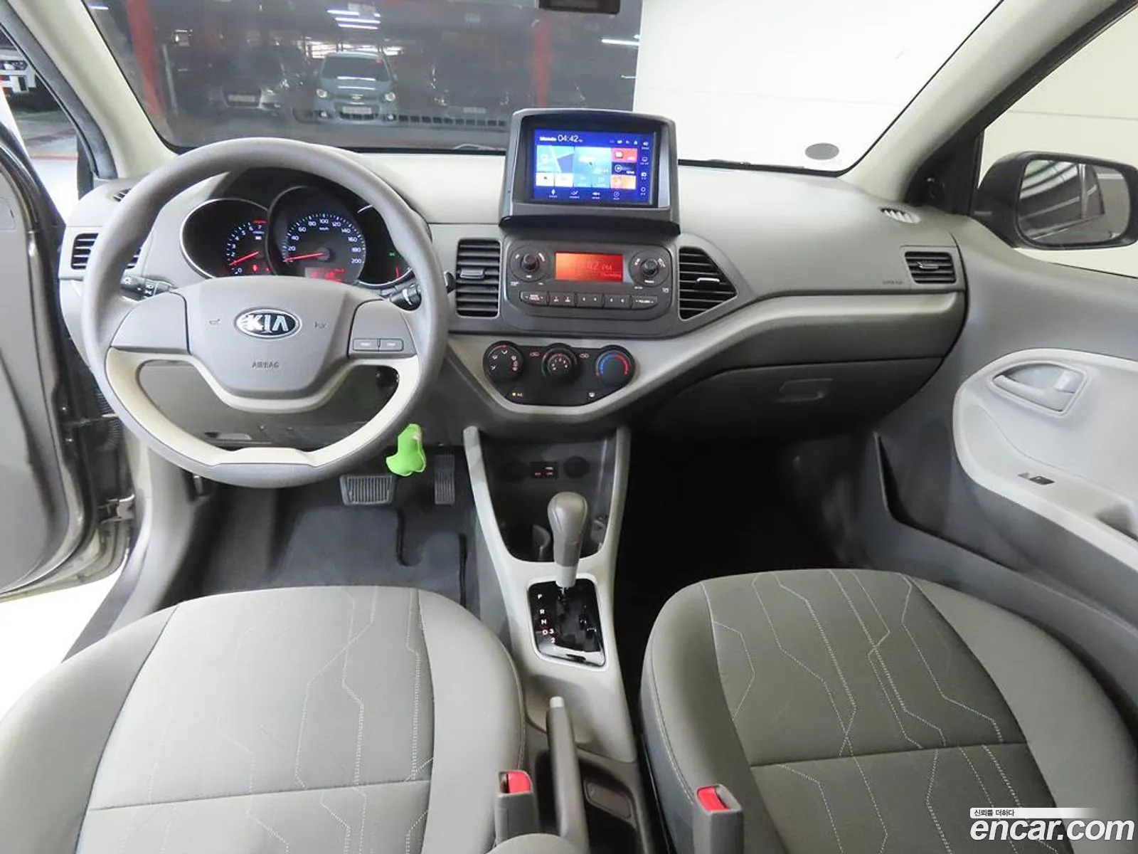Kia Morning 2016 — 12