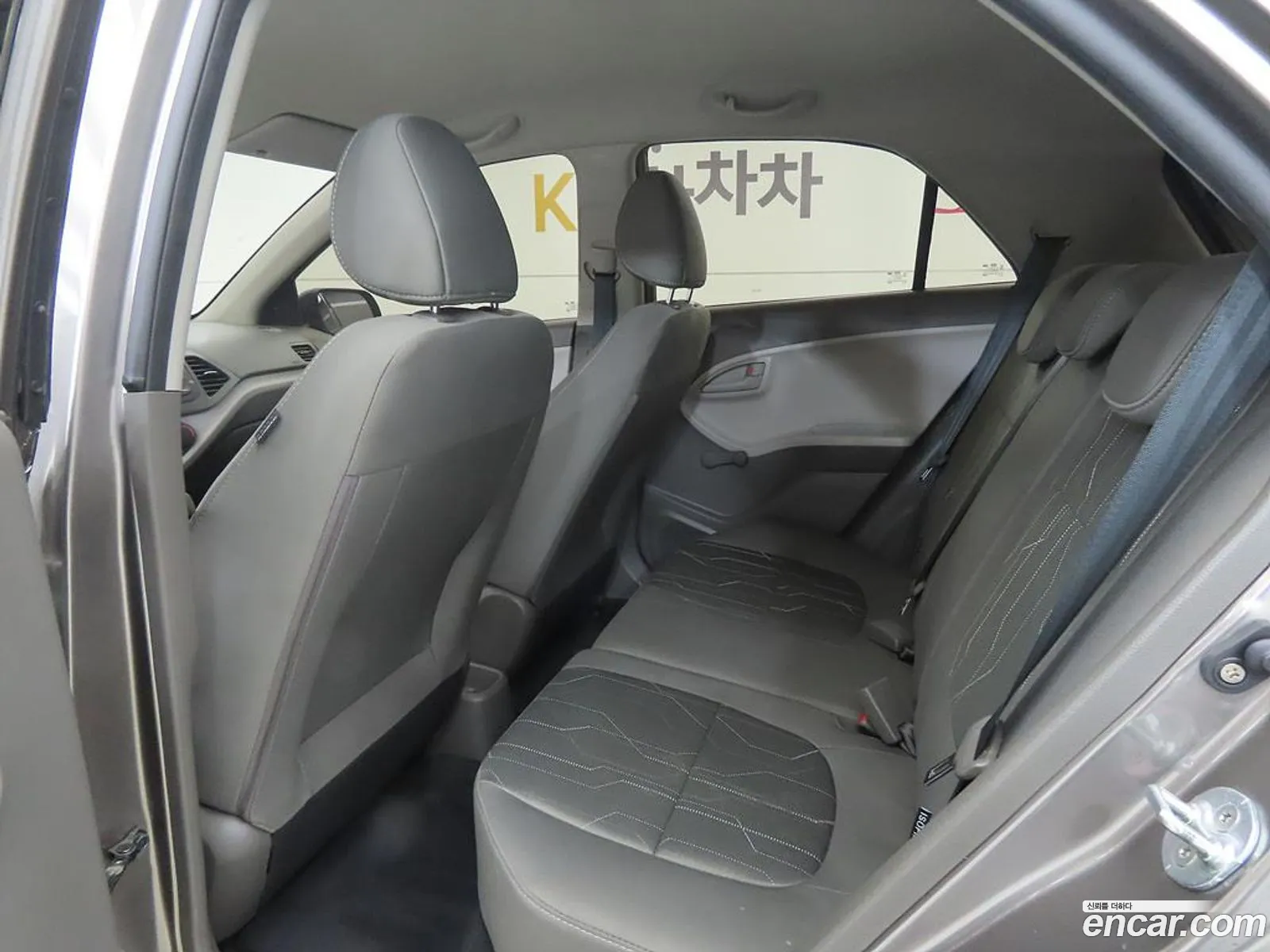Kia Morning 2016 — 10