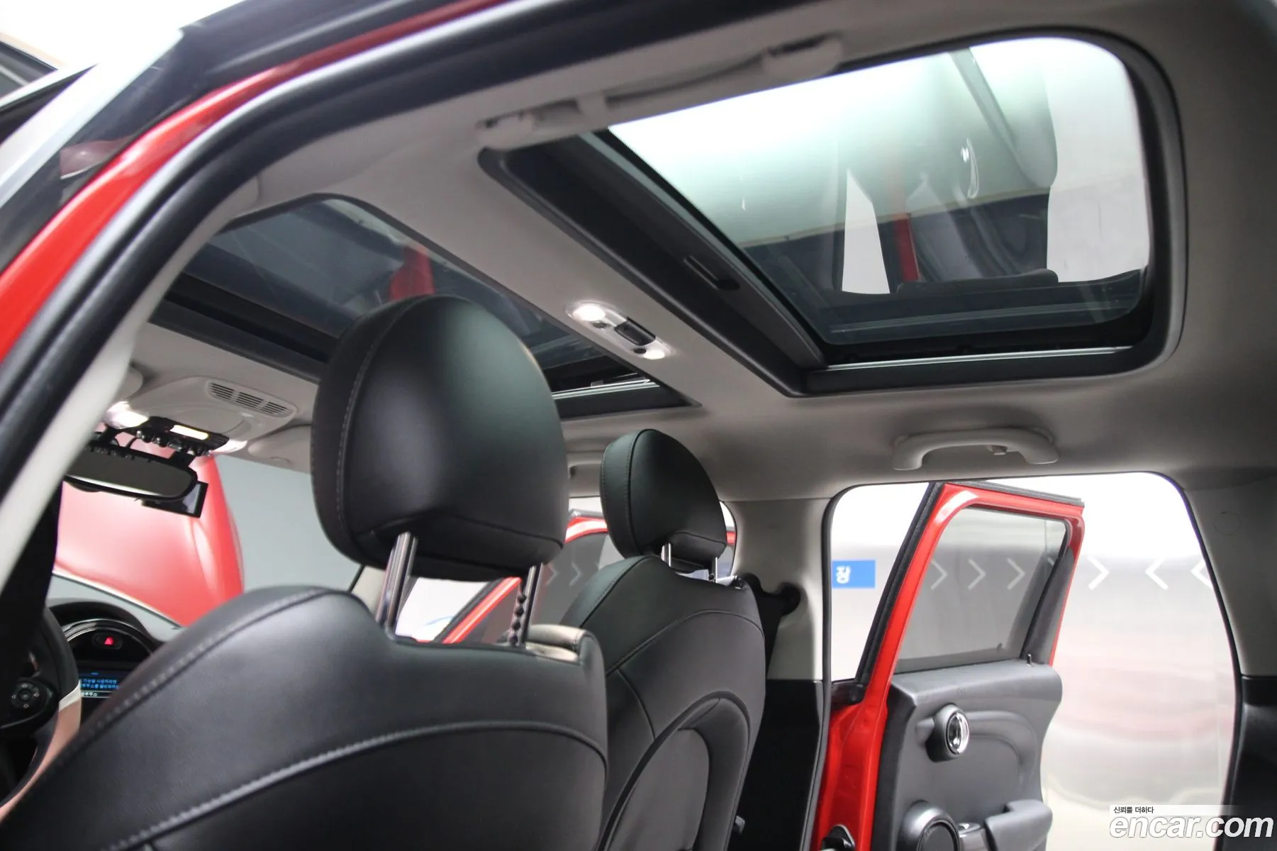 Mini Cooper D 2018 — 11