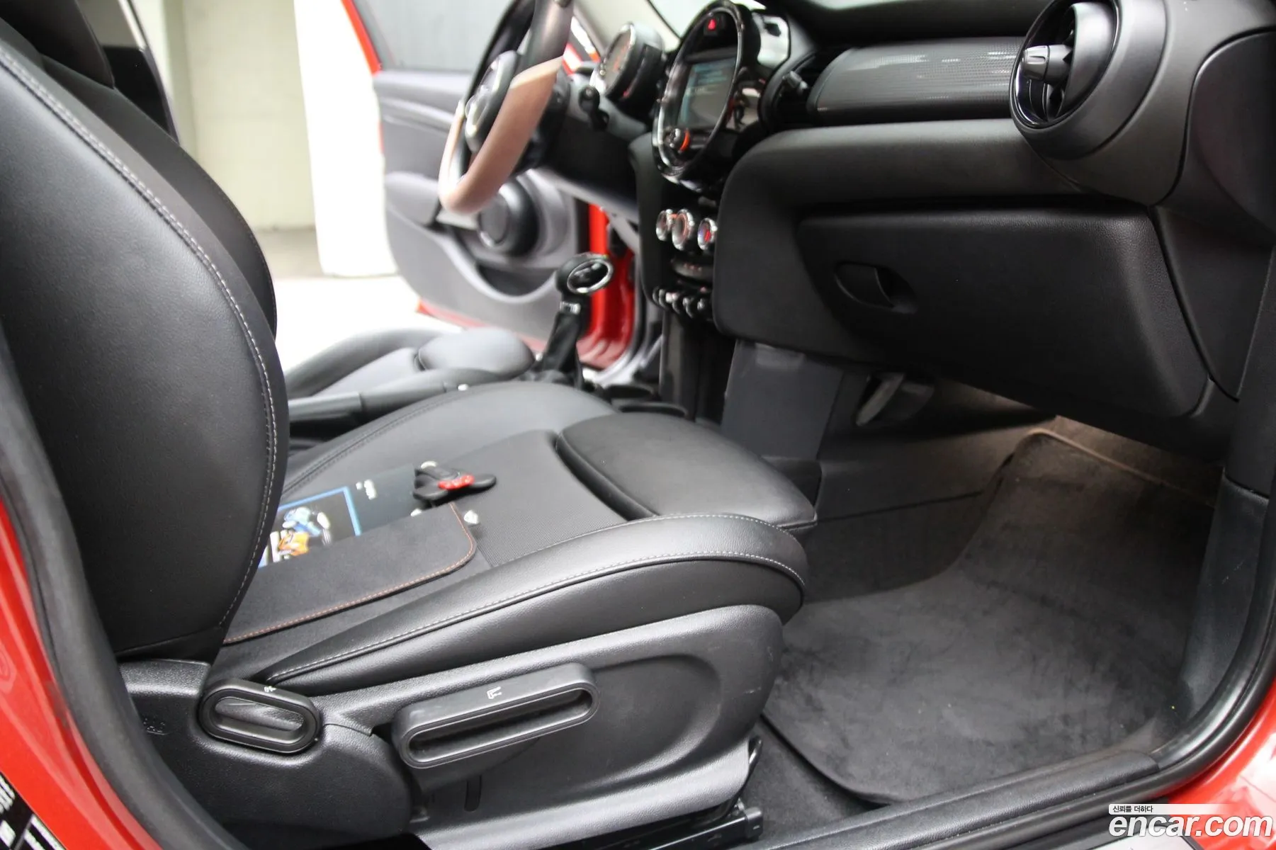 Mini Cooper D 2018 — 10
