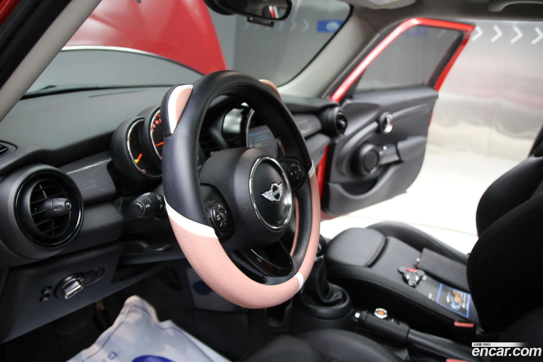Mini Cooper D 2018 — 19