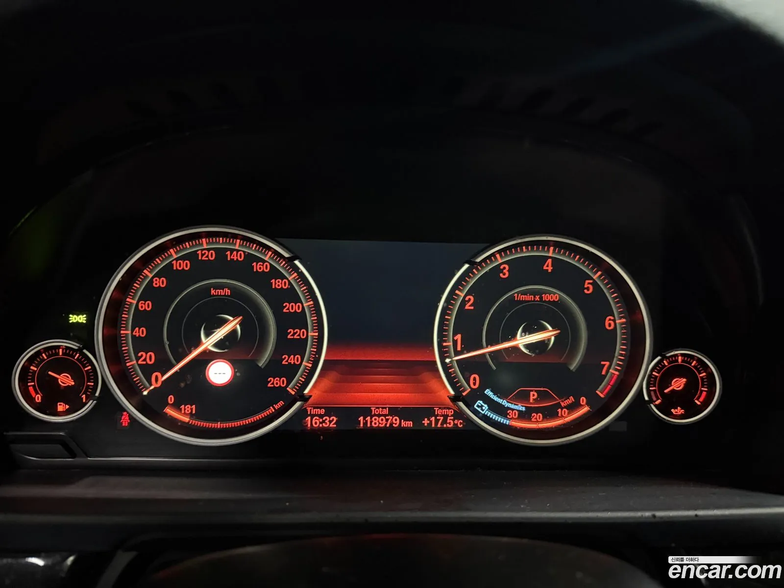 BMW 5 Series 2015 — 12