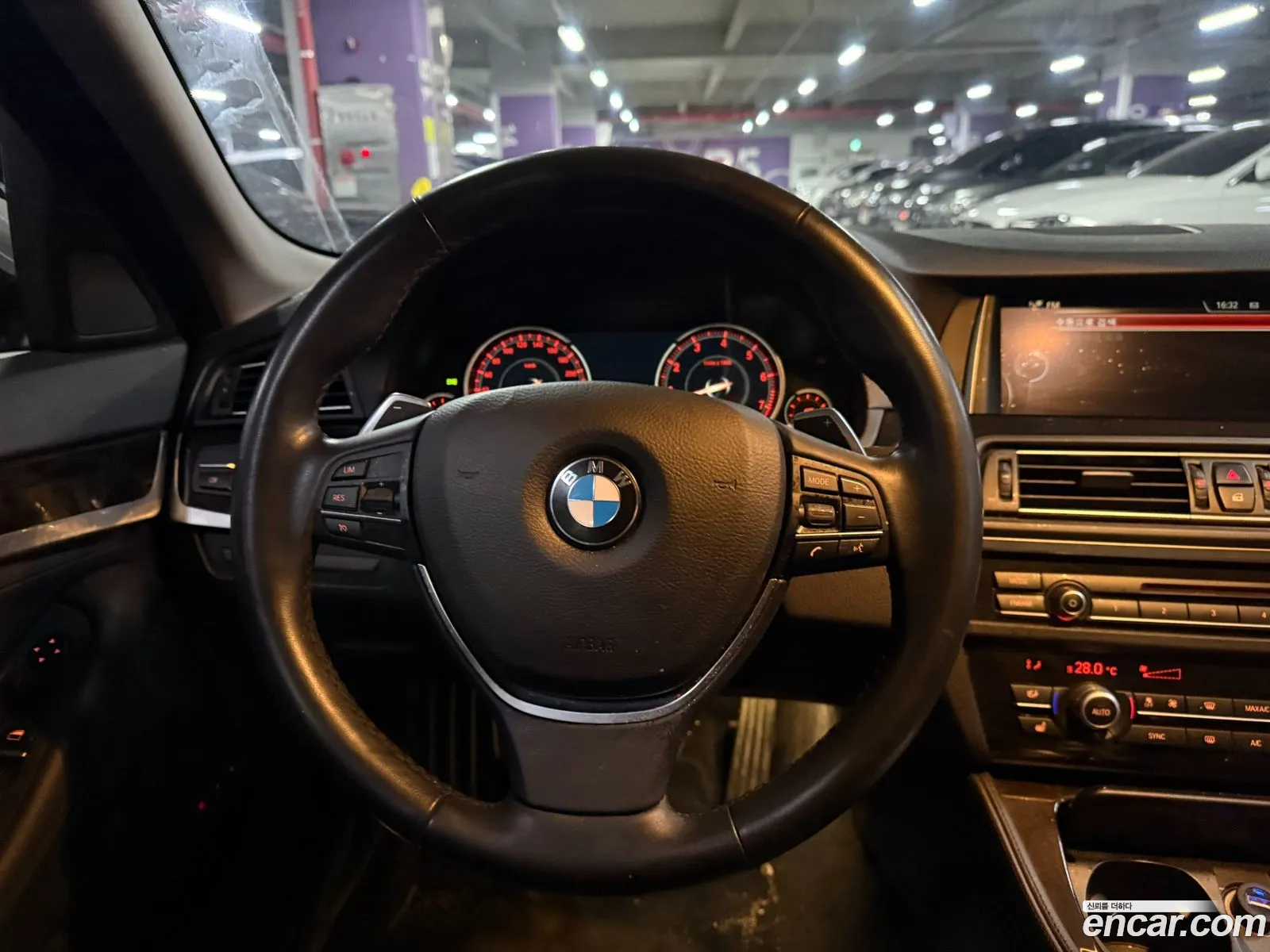 BMW 5 Series 2015 — 17